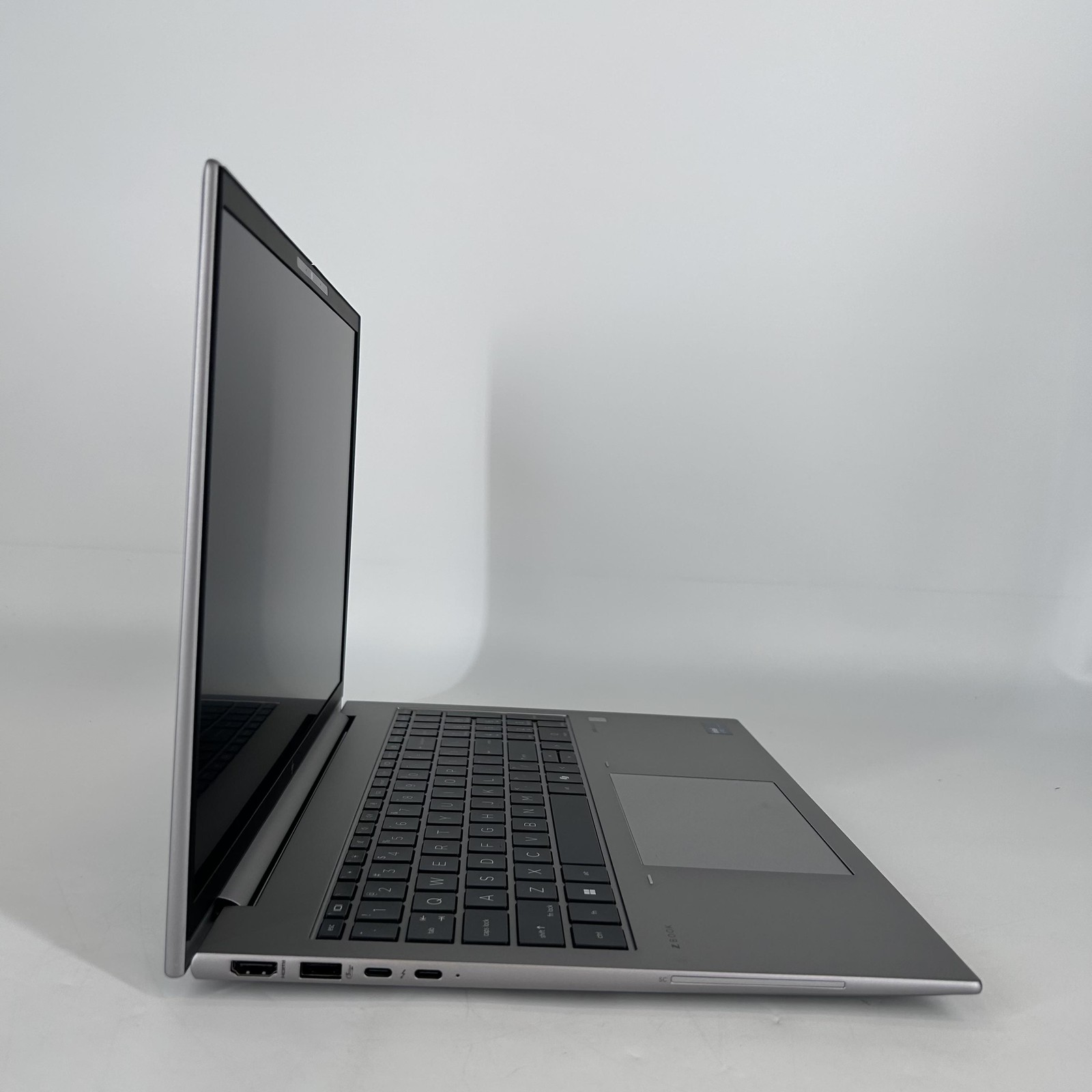 HP ZBook Firefly 16 G11 FHD+ 1.7 GHz Ultra 5 135H 16GB 512GB SSD RTX A500