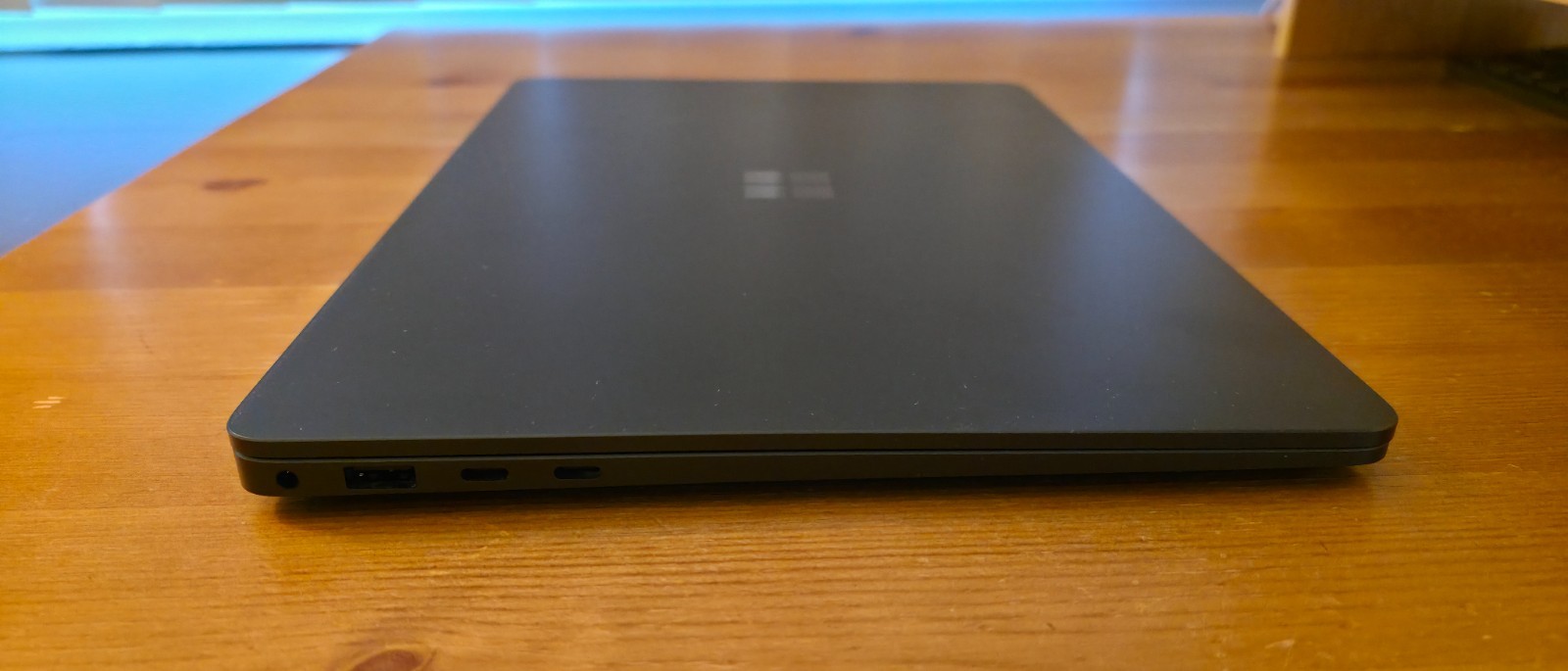 Microsoft Surface Laptop 7th Edition, 13.8″ Ultra 5 236V, 16GB RAM, 256GB