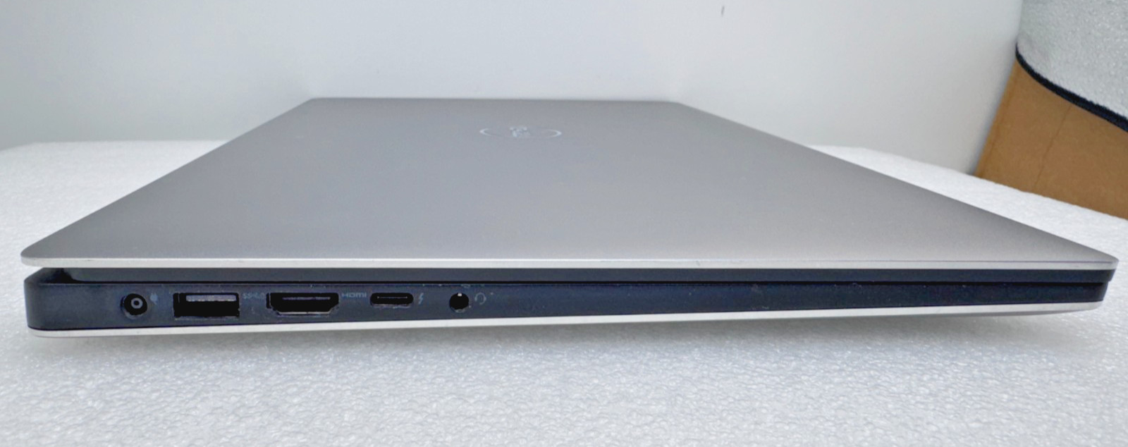 Dell Precision 5540 15.6 4K Touch Laptop i7-9850H 16GB 256GB Nvidia T1000 Win 11