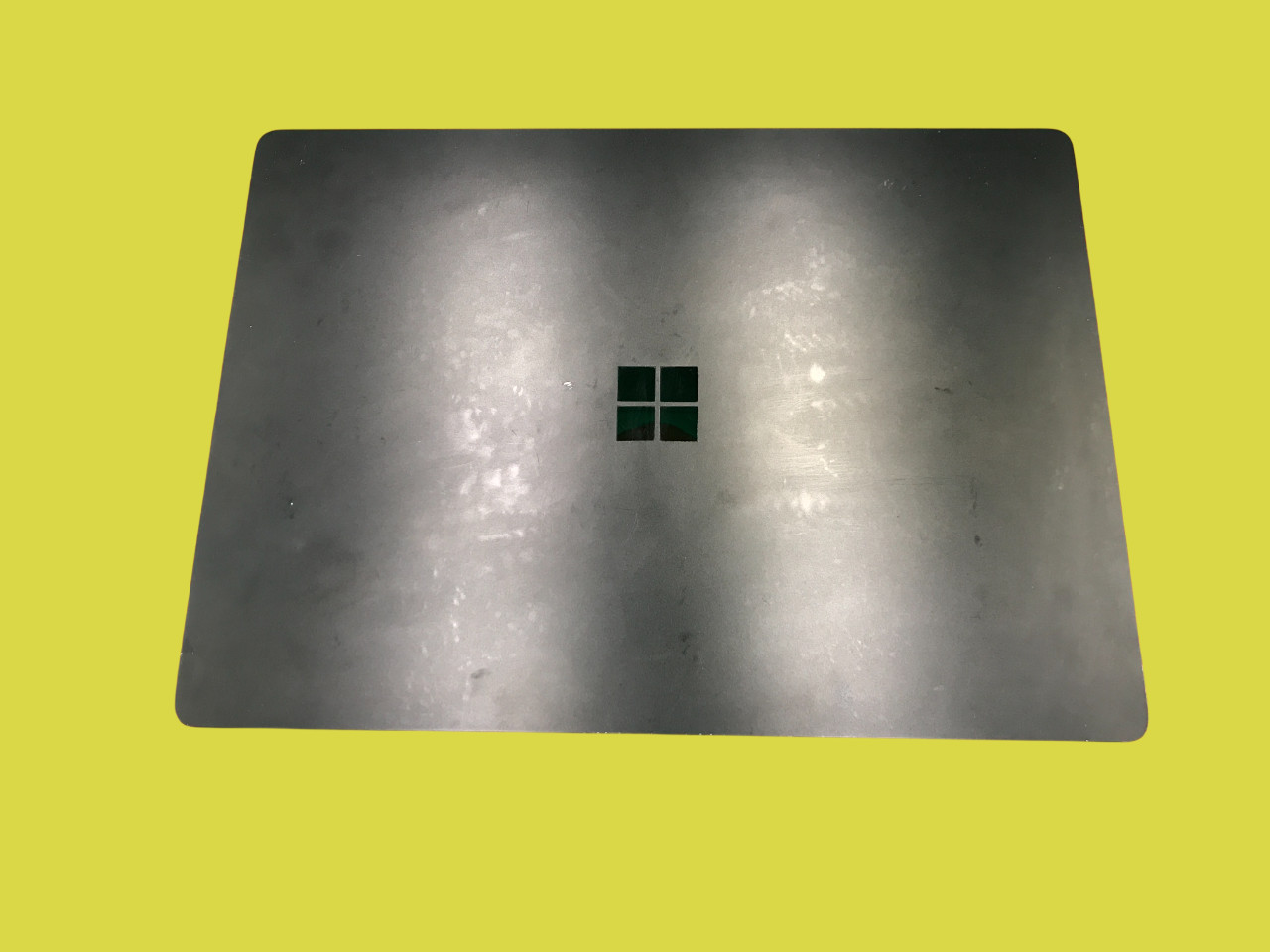 Microsoft Surface Laptop 5 1951 13.5″ i5-1245U 8GB 256GB SSD Faulty Parts