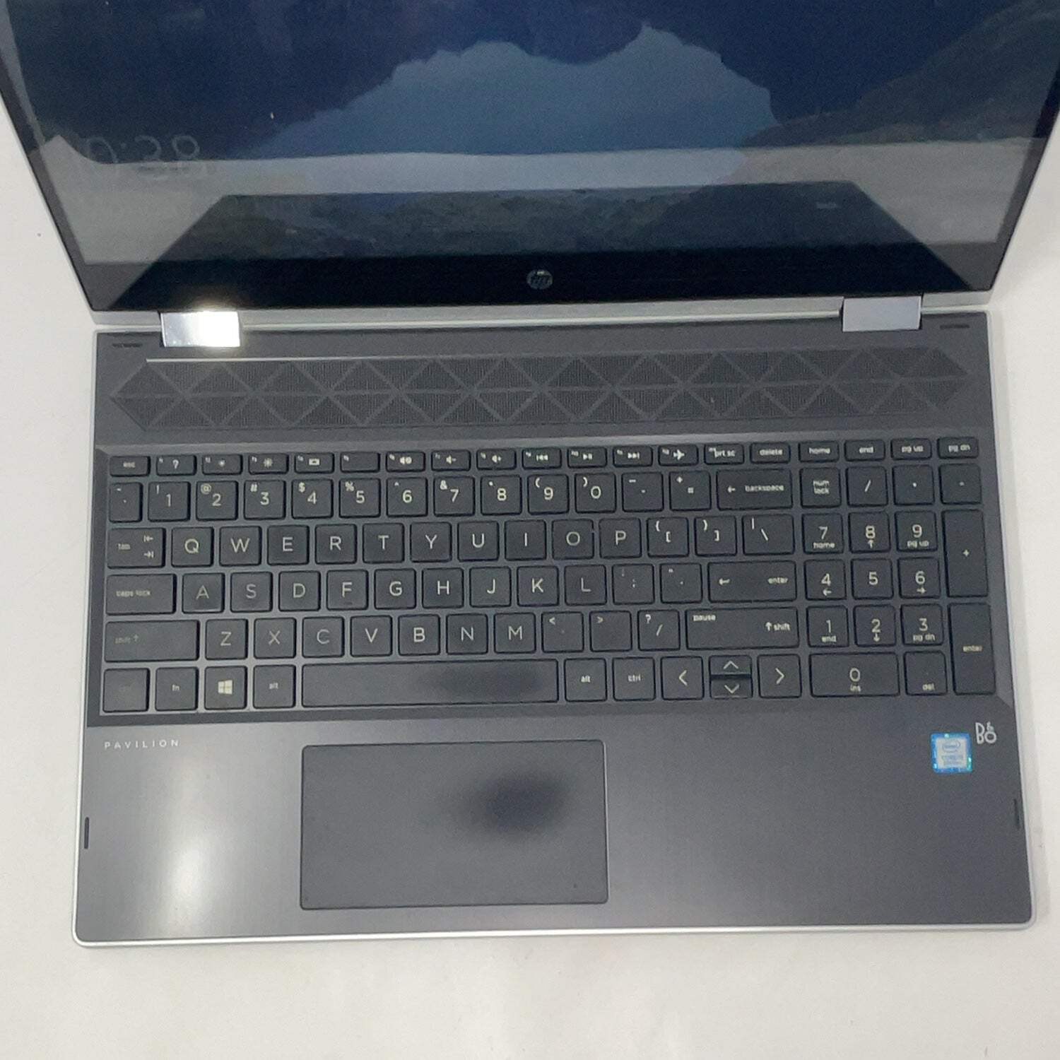 HP Pavilion x360 15-CR0055OD 15.6″ i5-8250U 1.6GHz 8GB RAM 256GB SSD