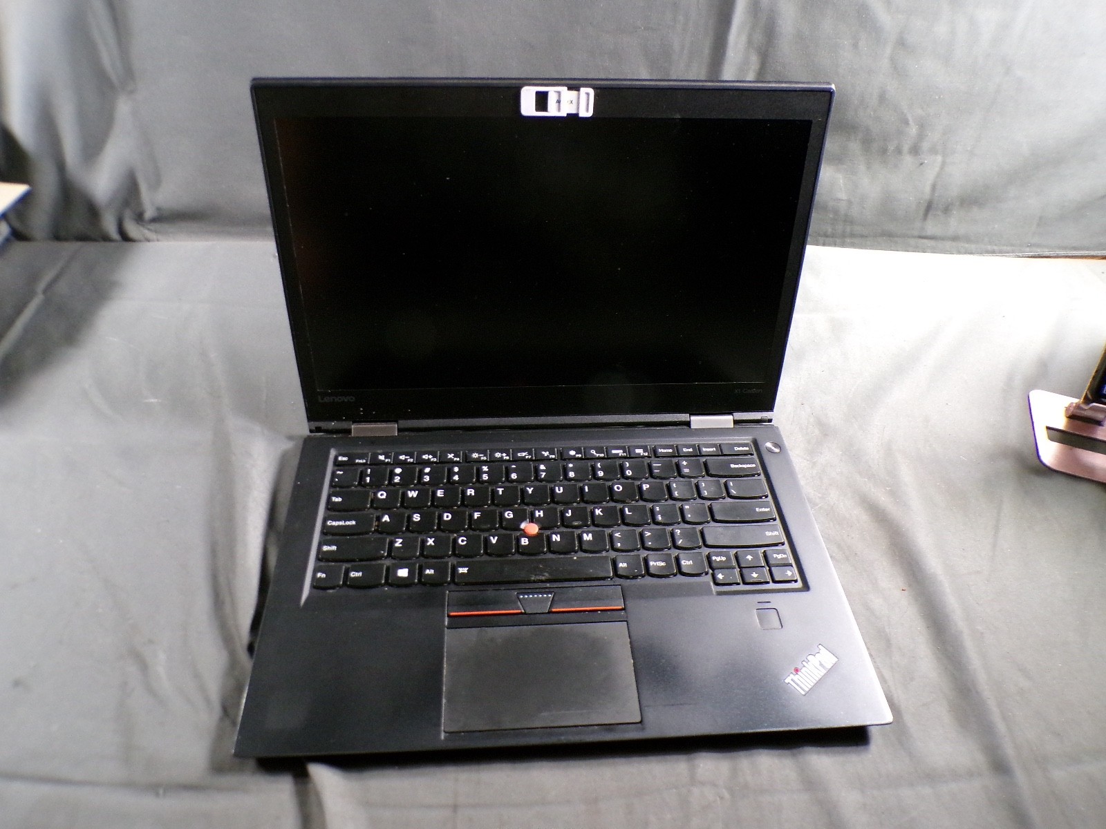 THINKPAD LENOVO X1 CARBON INTEL CORE i7-6500U 2.50GHZ 8GB RAM **NO HD/ NO CADDIE