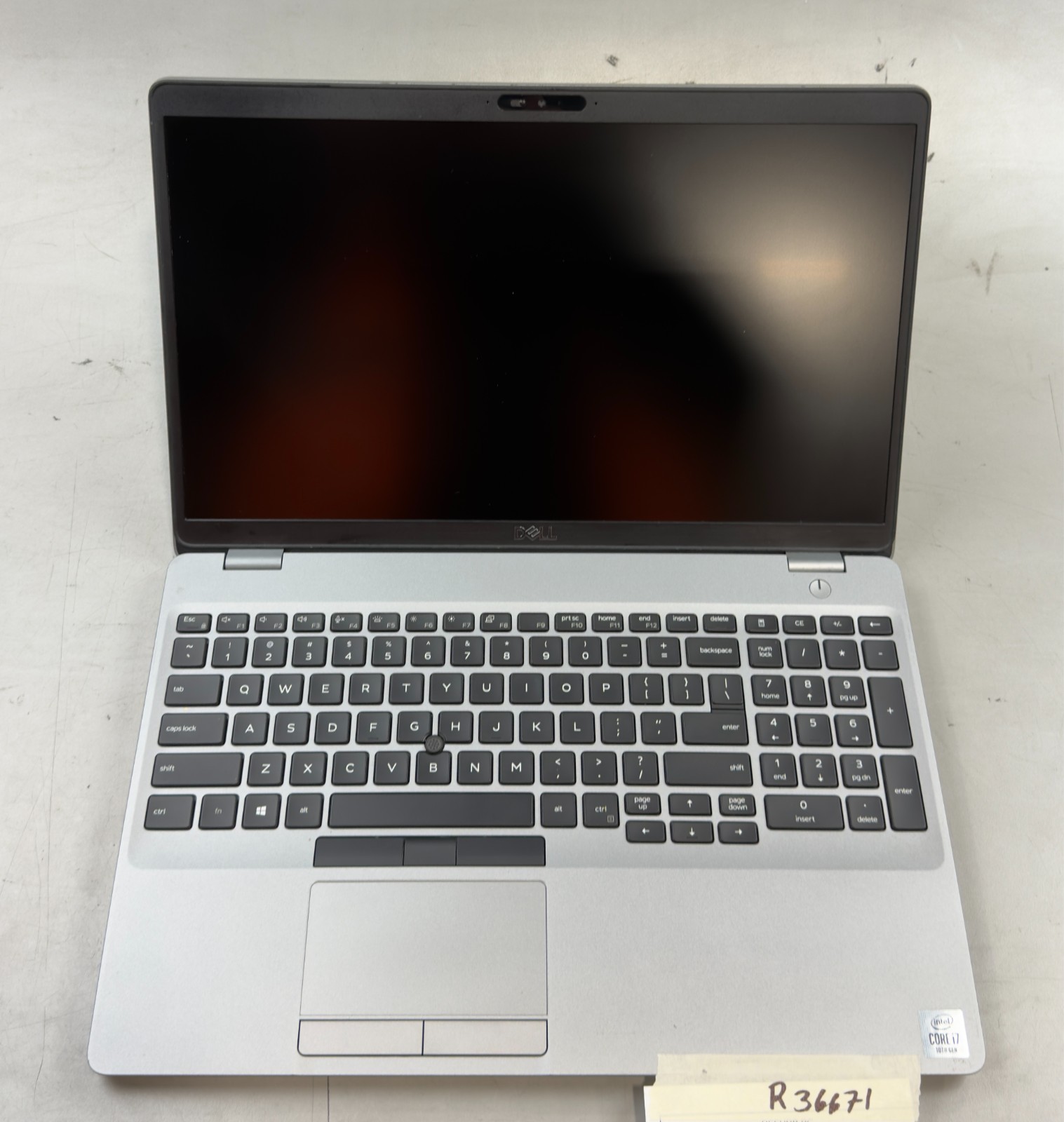 Dell Precision 3550 i7-10610U / 8GB RAM / Quadro P520 / NO SSD -RL5066