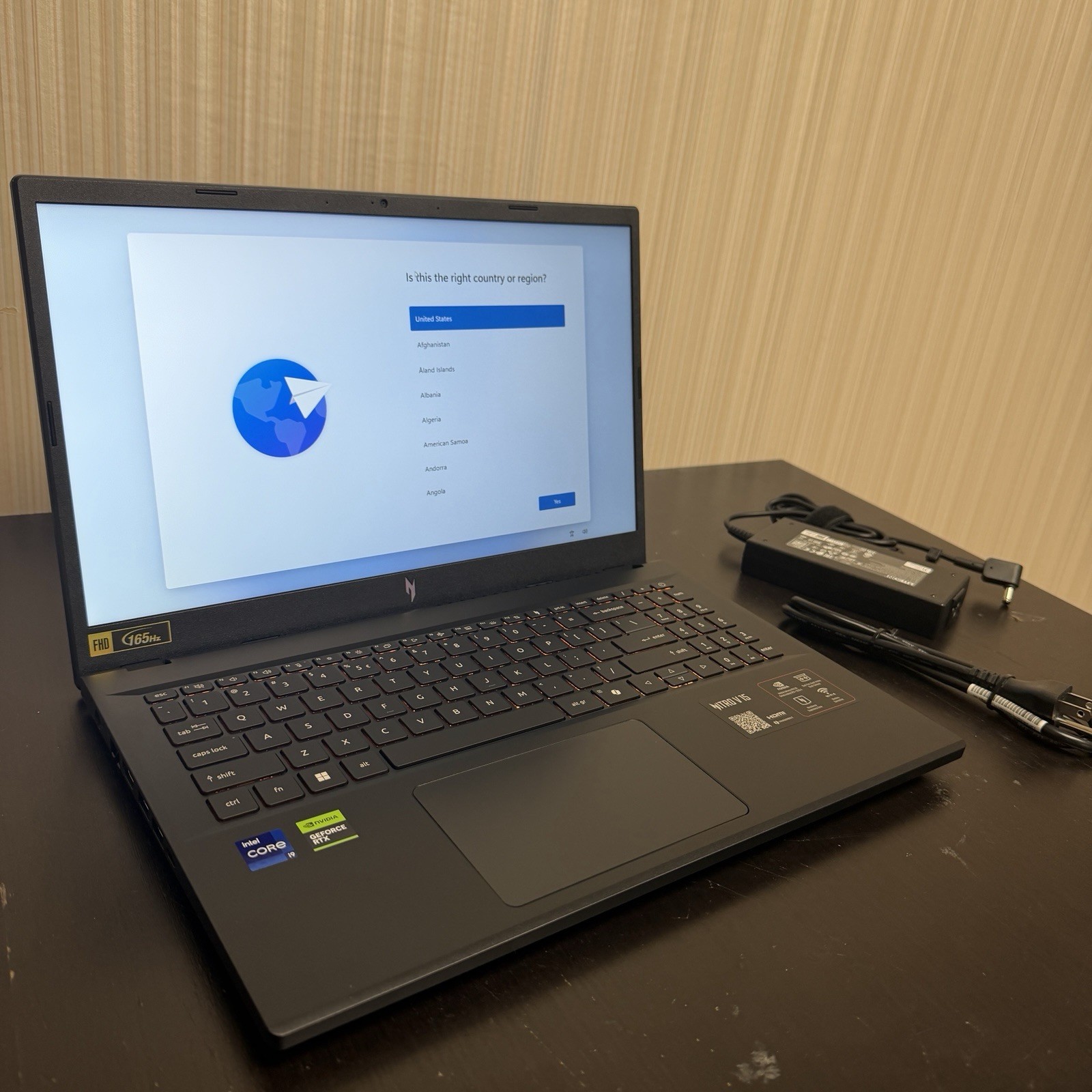 Acer Nitro V 15 15.6″ i9-13900H RTX 5060 16GB RAM 1TB SSD – NEVER USED 0 Cycles