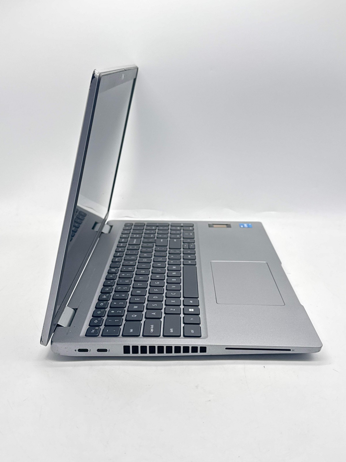 Dell Precision 3560 15.6″ Core i5 11th Gen 16GB 512GB SSD Grey Used