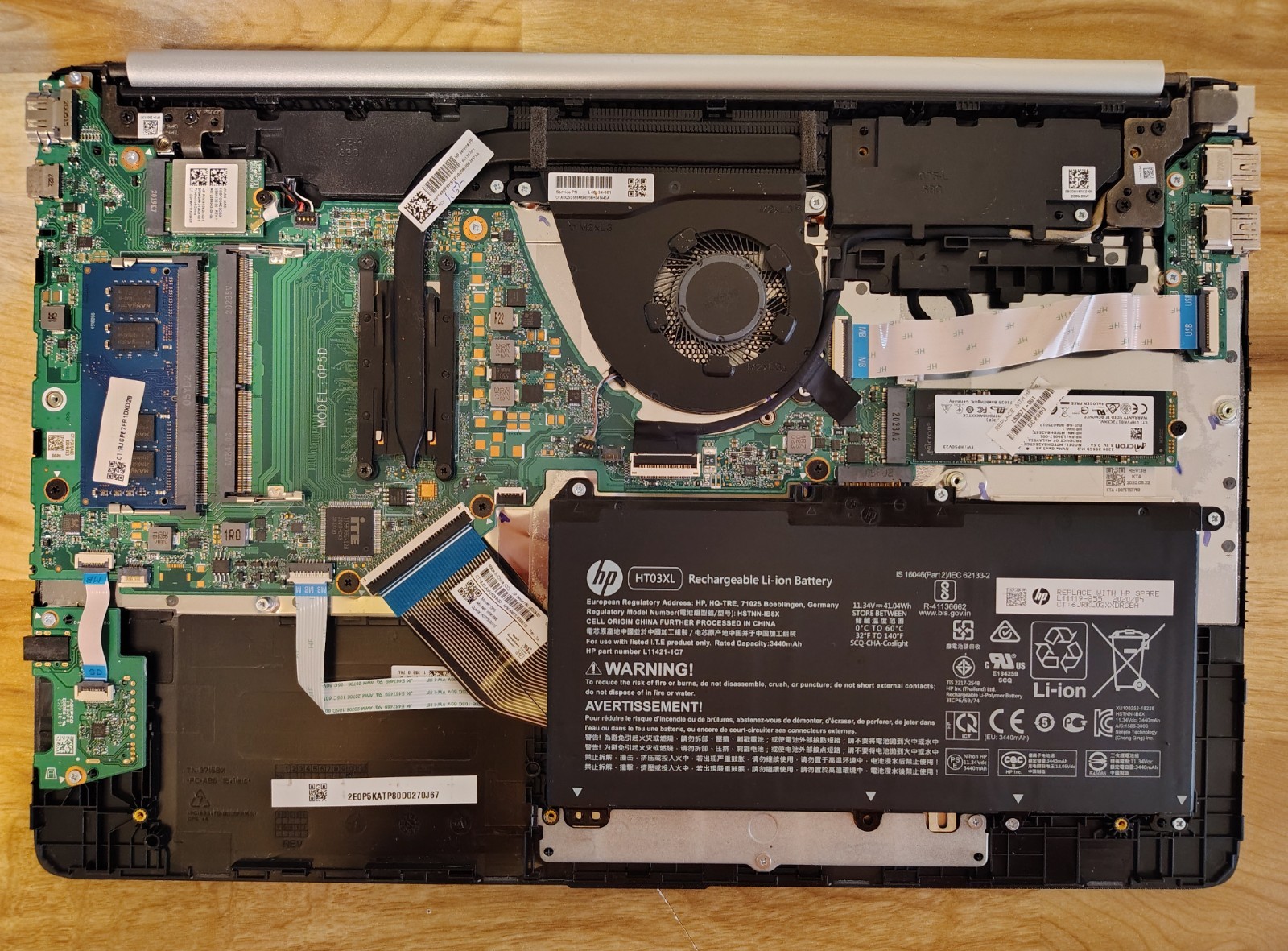 HP 15.6″ Touch Laptop Intel Core i3-1005G1 / 256GB SSD 8GB RAM Win 11 Home