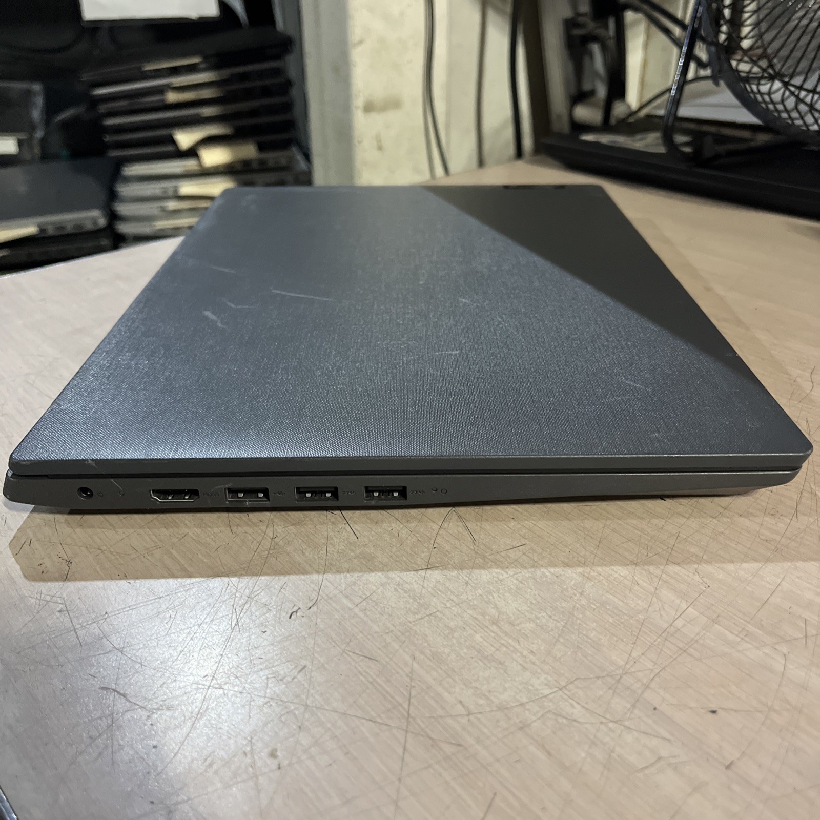 LENOVO V14-IIL INTEL CORE I3-1005G1 1.20GHZ 8GB RAM NO HD “