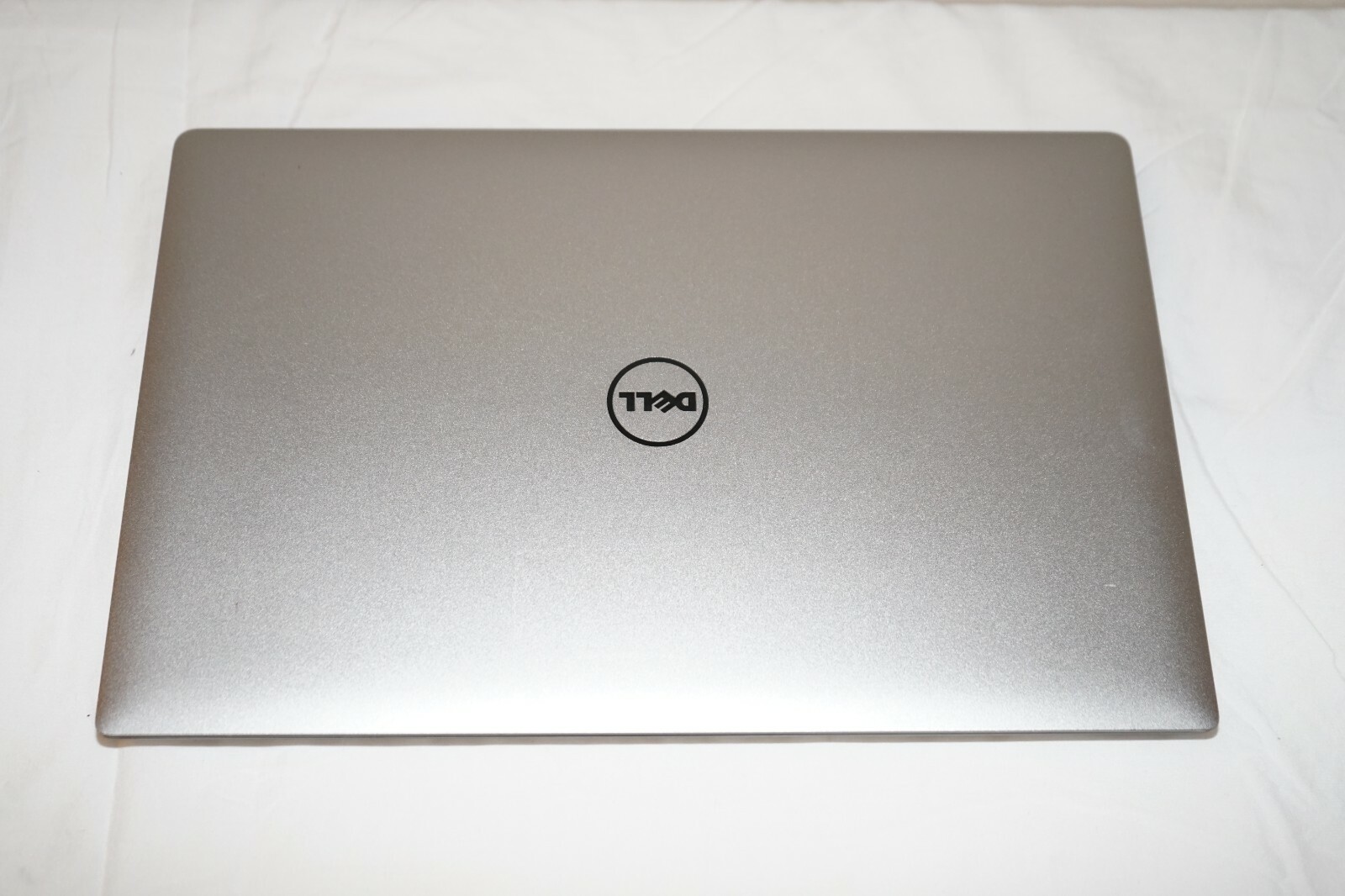 ^ Dell Precision 5520 i5-7300HQ @ 2.5GHz 16GB Ram No HD “DISPLAY ISSUES” #C1409