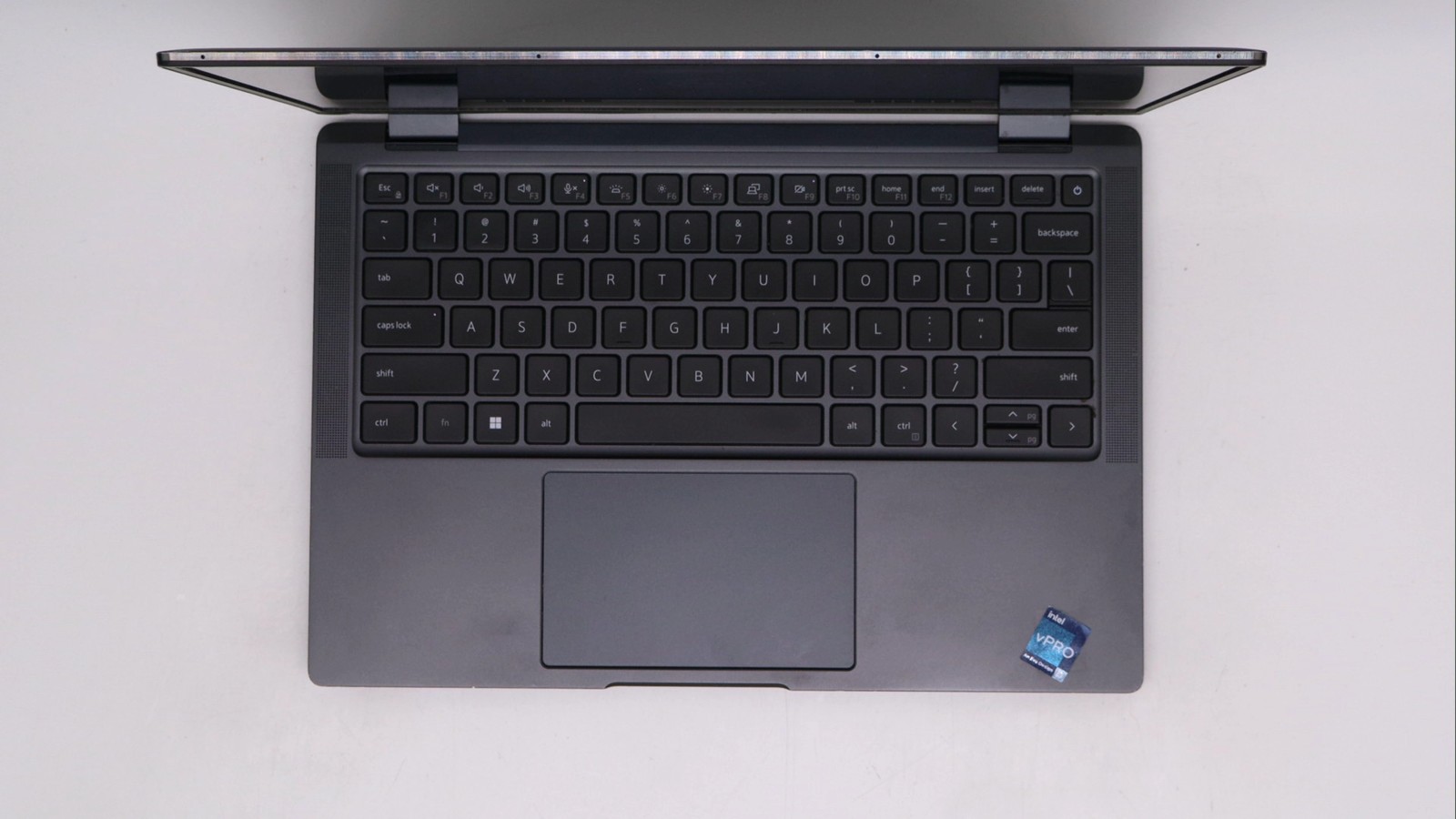 Dell Latitude 9430 14″ i7-1265u 32GB 1TB – Good