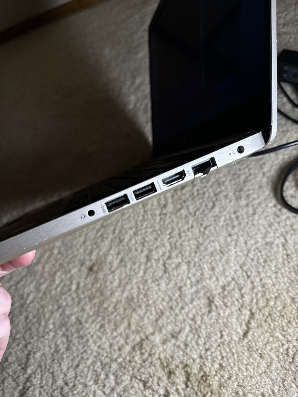HP 14-CF2112WM LAPTOP