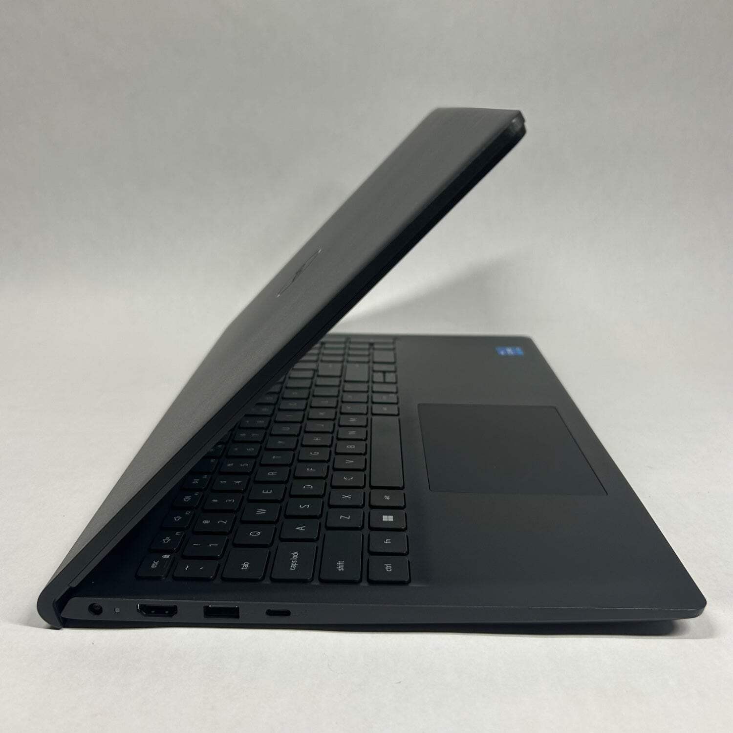 Dell DC15250 15.6″ i7-1355U 1.7GHz 16GB RAM 256GB SSD