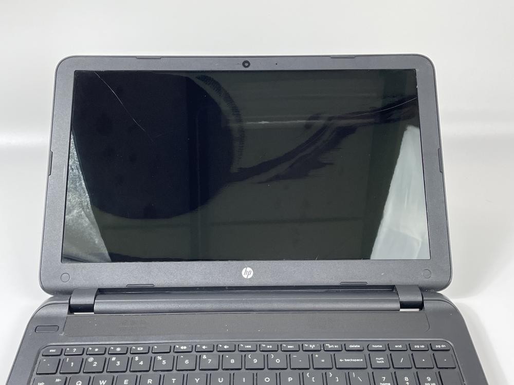 HP 15″ Laptop J8X12U#ABA Black (Wi-Fi) – Broken Condition