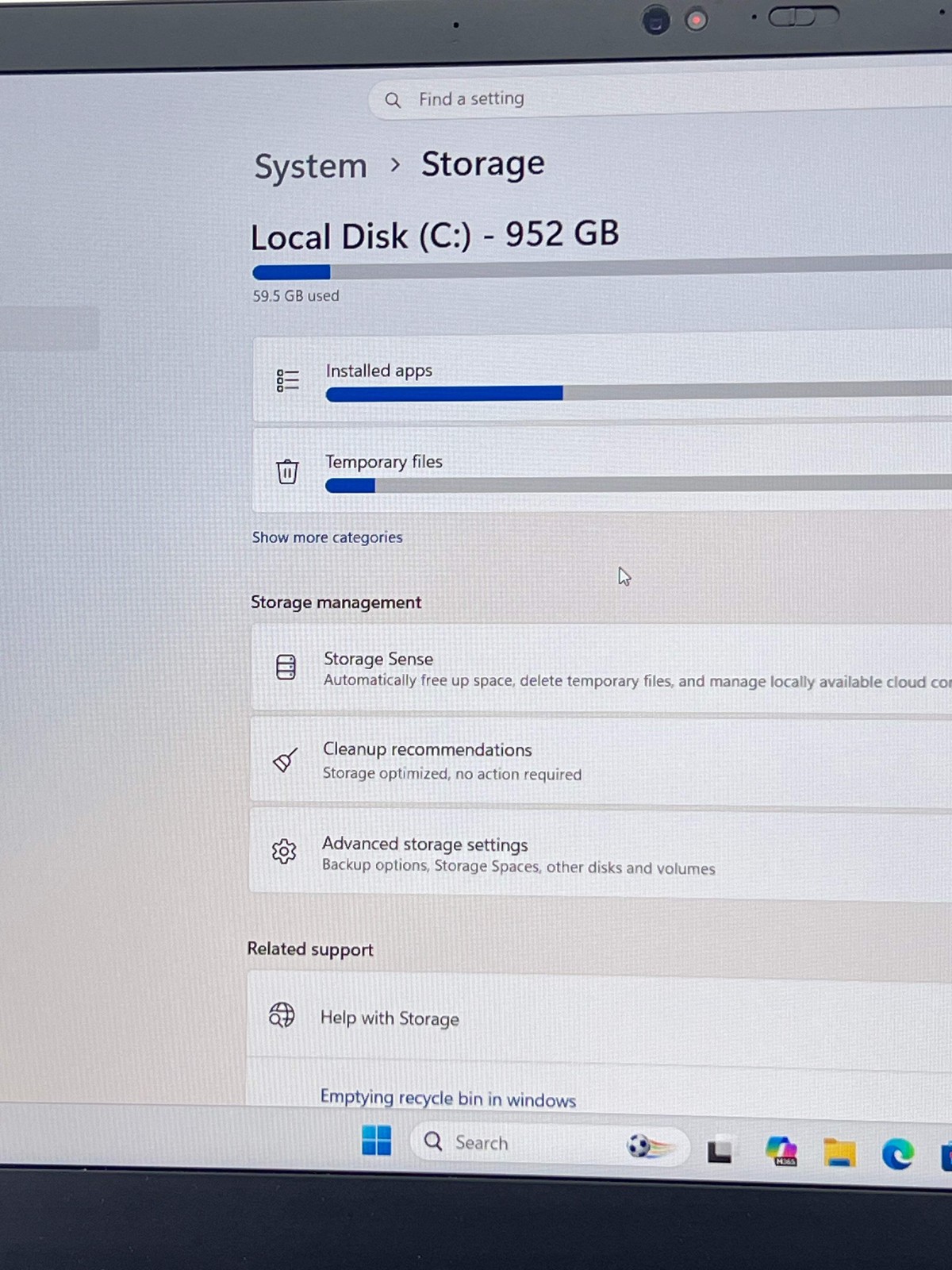Lenovo ThinkPad P1 Gen 3 16″ Intel UHD Graphics P630 32GB RAM 1TB Black Laptop