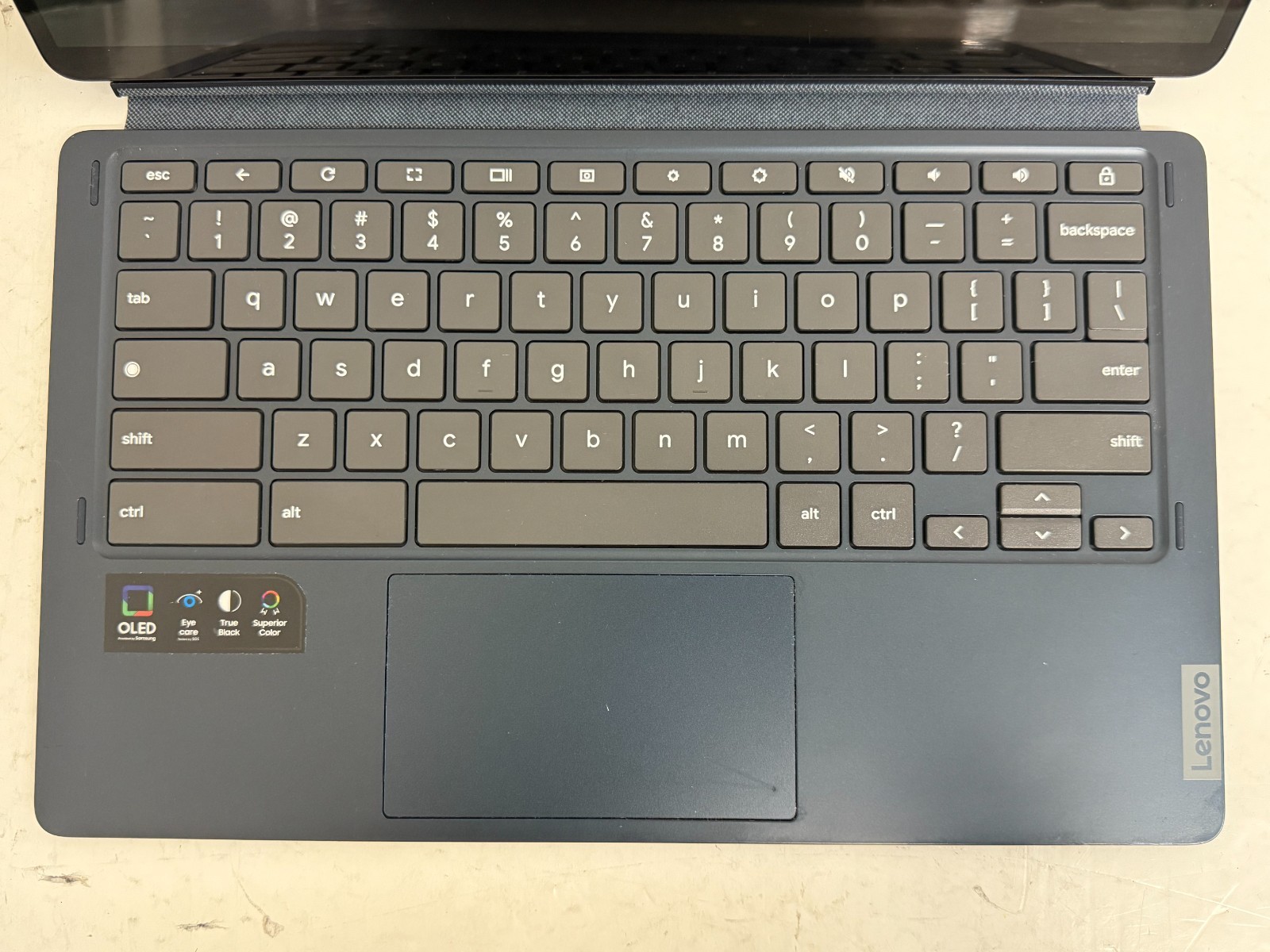 Lenovo IdeaPad Duet 5 Chromebook 2-1 Laptop 13.3″ Snapdragon 7c 8GB 128GB #LIP1