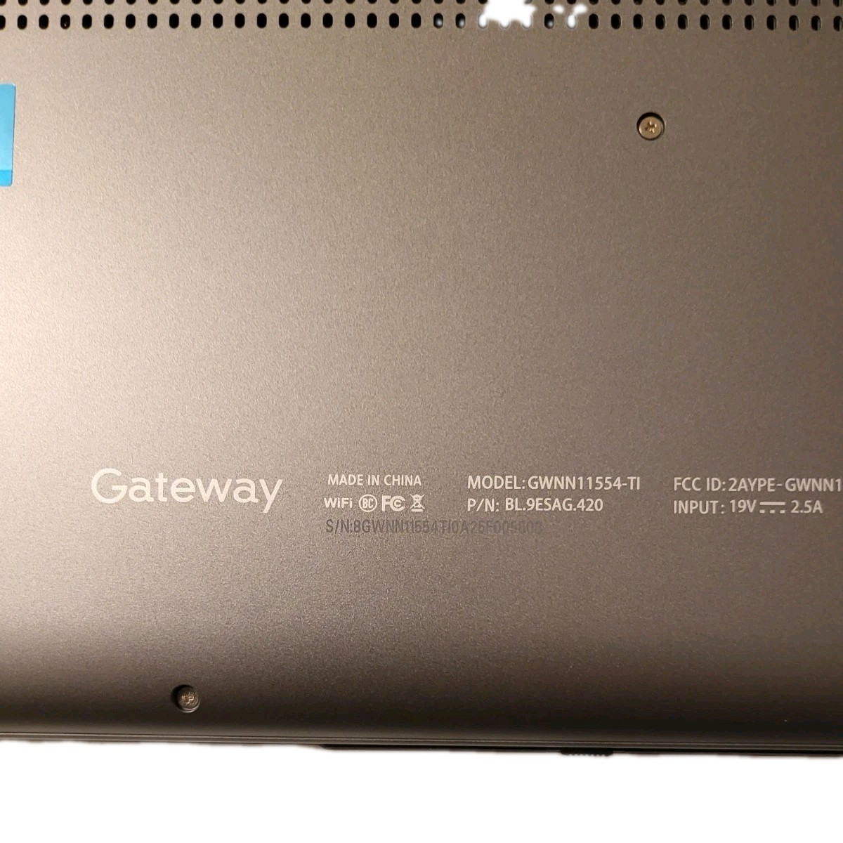 Gateway GWNN11554-TI 15.6″ FHD N100 UHD 4GB RAM 128GB SSD Not Working/Parts
