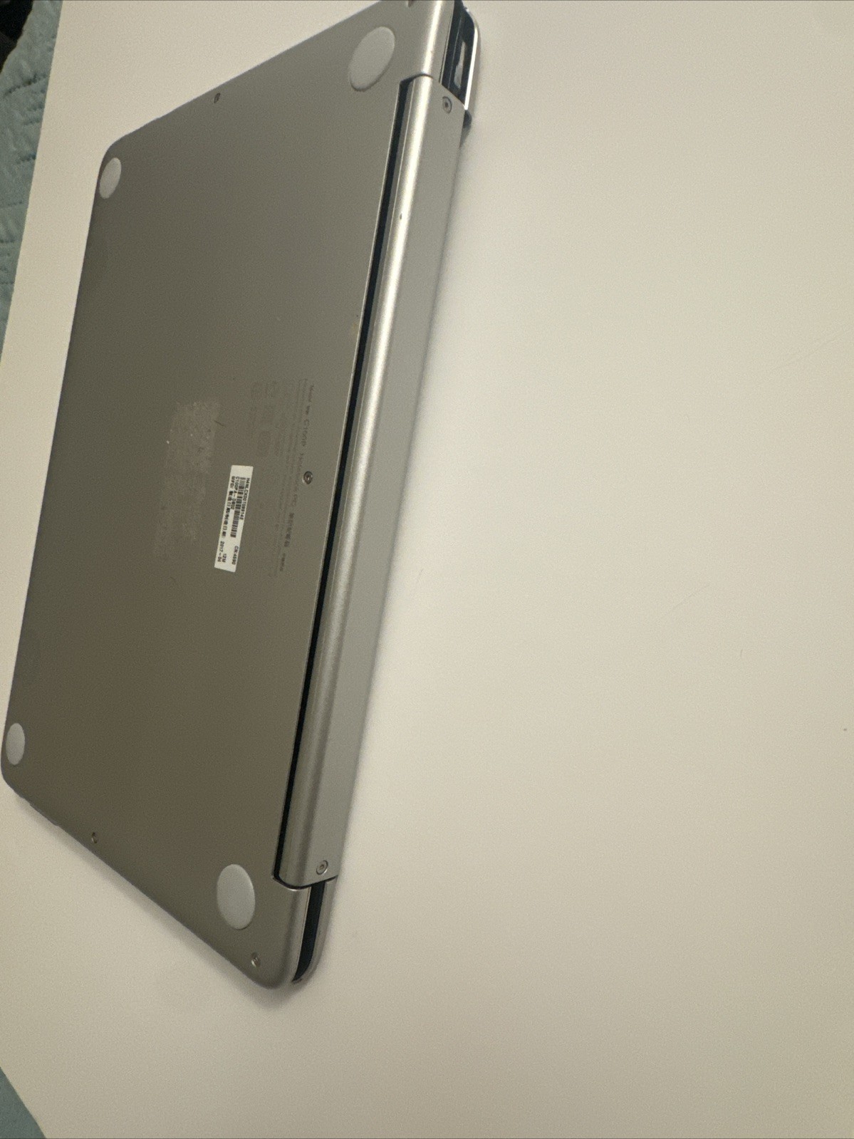 ASUS Chromebook Flip C100P 16GB Touch Screen UNTESTED For Parts No Power Chord.