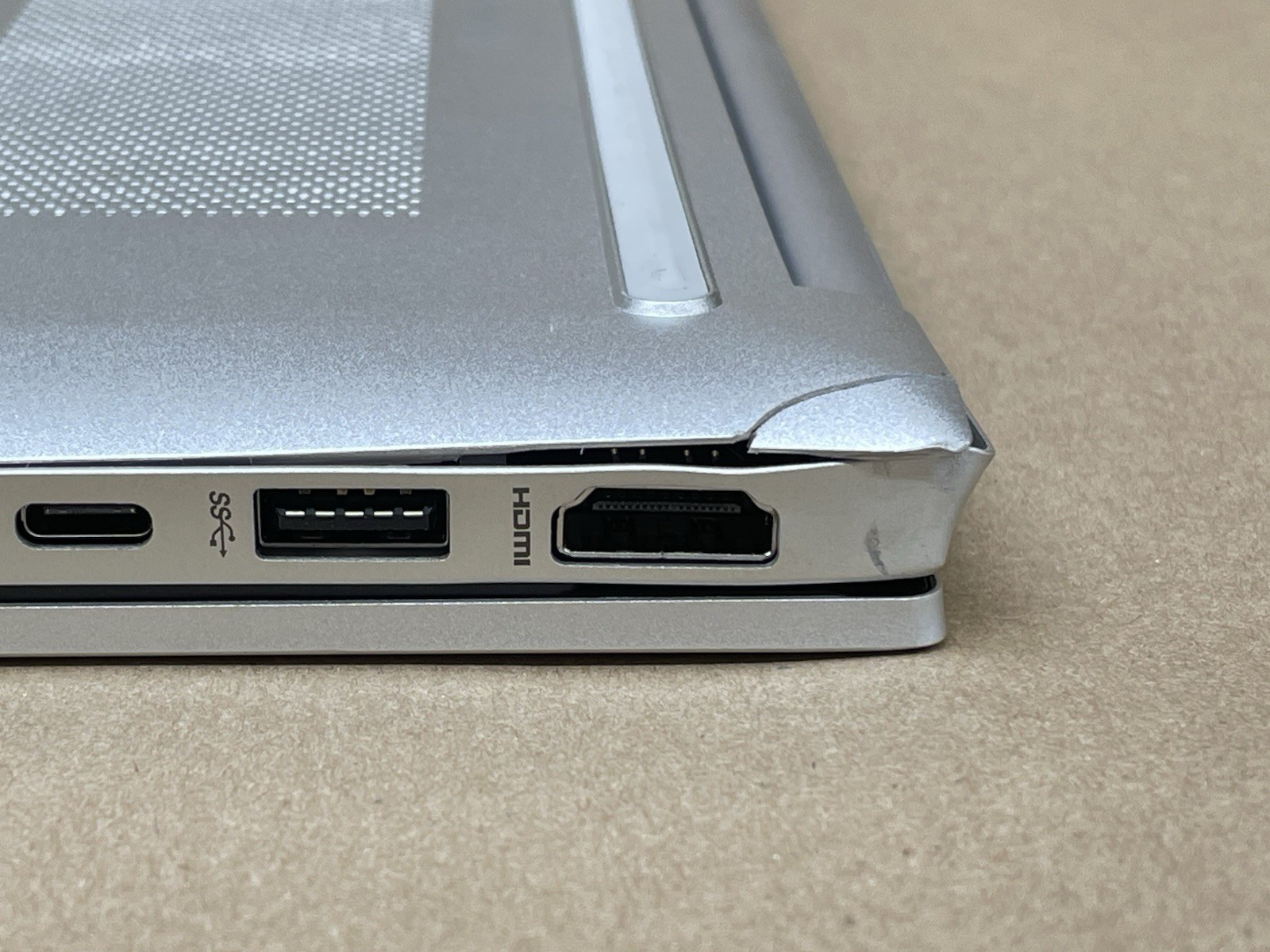 HP Pavilion 15-eg0053cl 15.6″ i5-1135G7 @2.40GHz 12GB RAM 256GB SSD Win 11 Pro