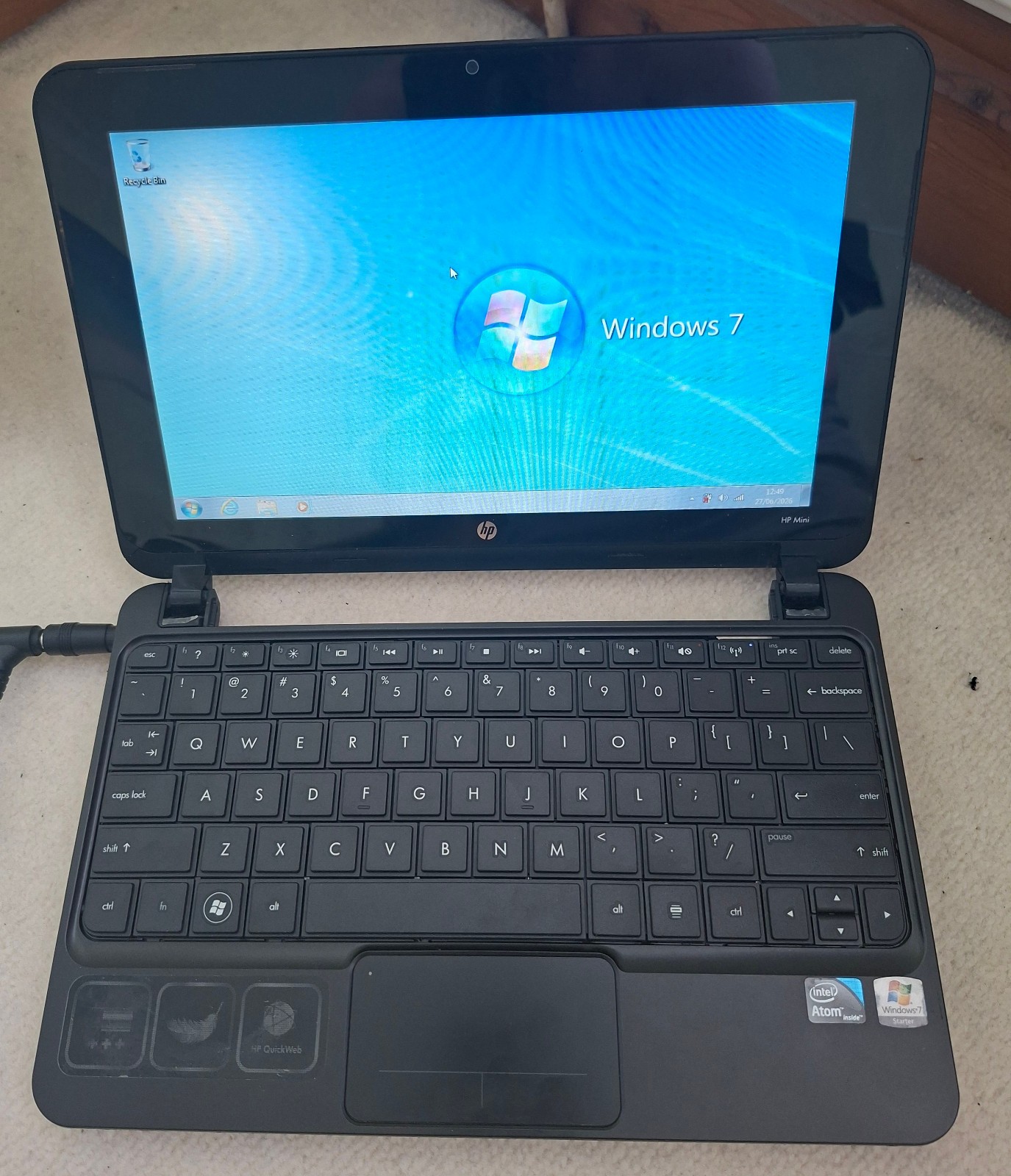 HP Mini 210-1000 Blue Netbook 10.1″ 1GB 120GB SSD Windows 7 Wi-Fi Bluetooth