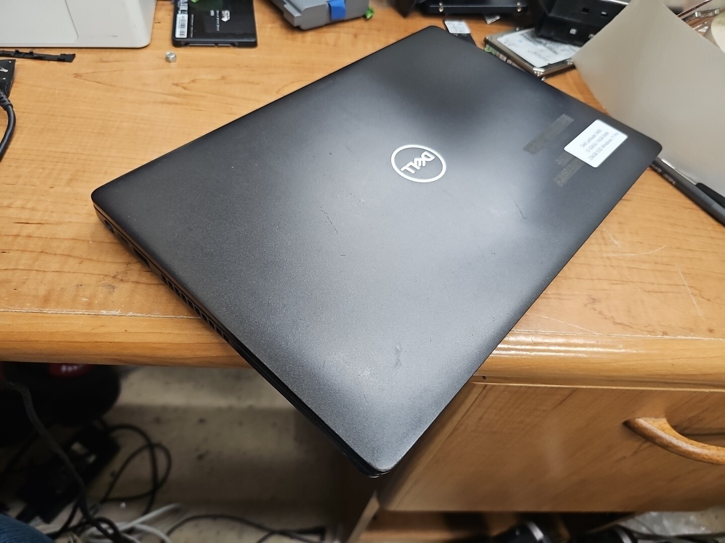 Dell Latitude 5400 Intel Core i5-8365U 16GB RAM 256GB SSD Batt Exc Dinged Corner