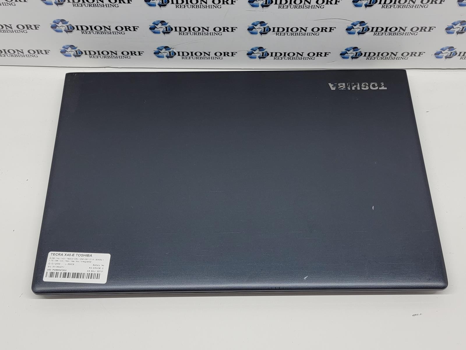 TOSHIBA TECRA X40-E i5 8350U 1.70GHz 8 GB RAM 256 GB SSD NO OS SKU 20737