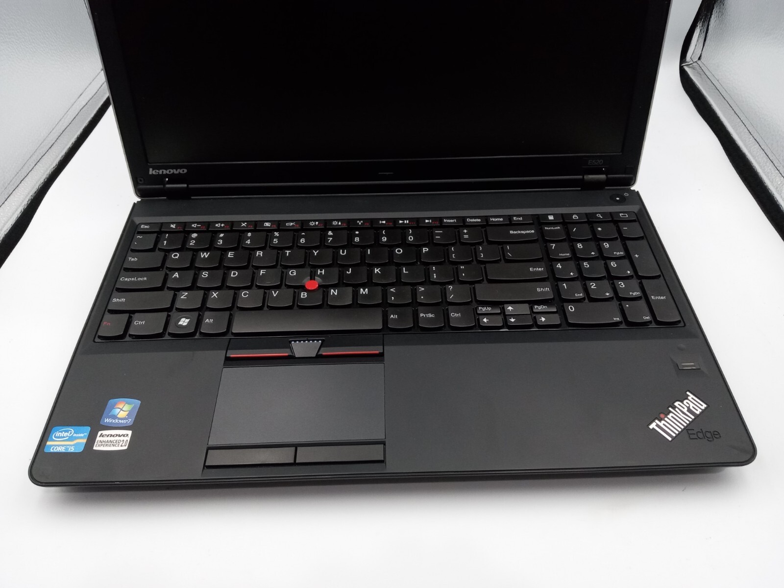 Lenovo ThinkPad Edge E520 15″ Laptop Intel i5-2430M 2.4GHz – BAD TOUCHPAD -RR