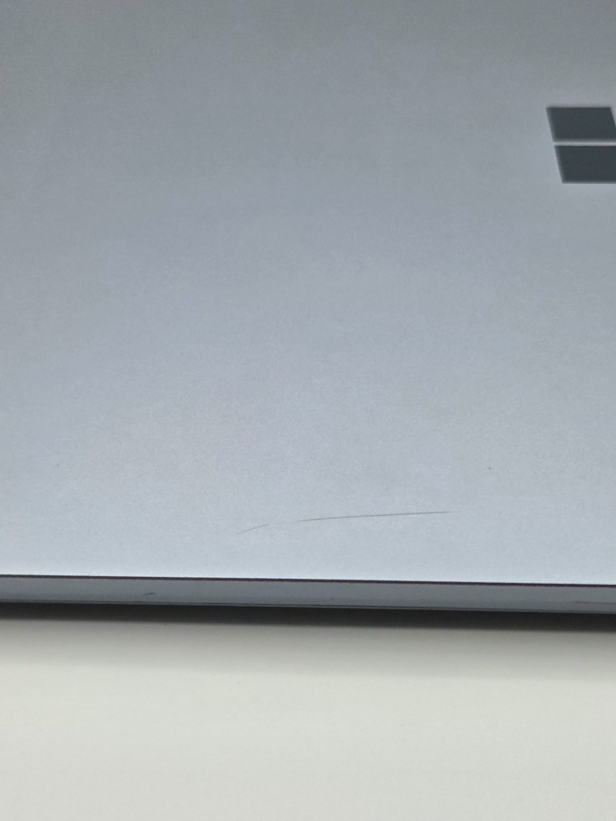 Microsoft Surface Laptop Go i5-1035G1 8GB 128GB SSD Win 11 TouchScreen FAST SHIP