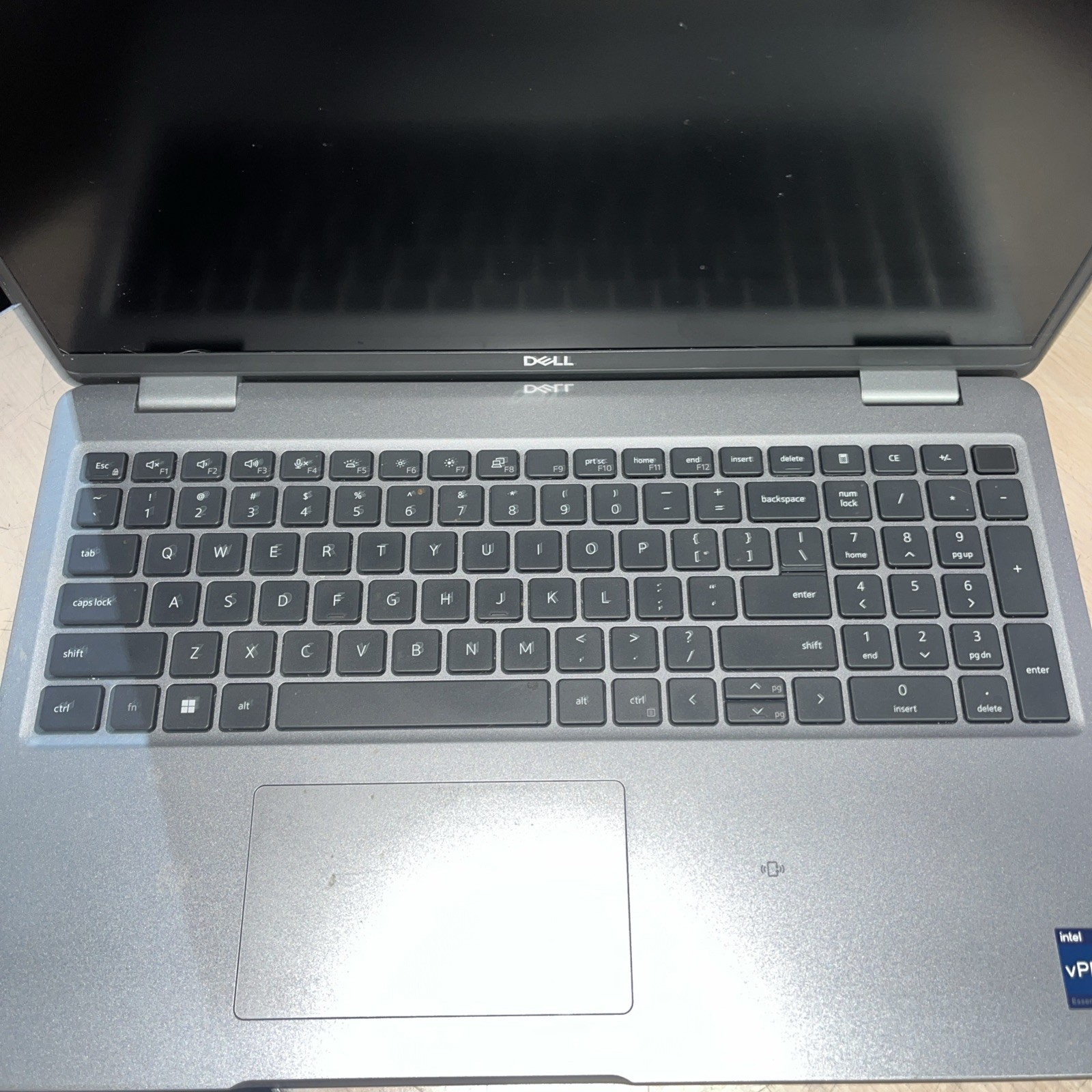 DELL LATITUDE 5540 INTEL CORE I7-1355U 8GB RAM NO HD