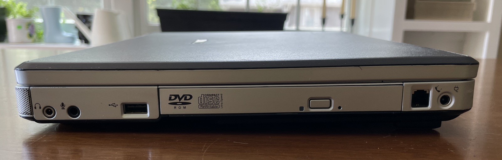 Compaq C500 15” Windows Vista Laptop