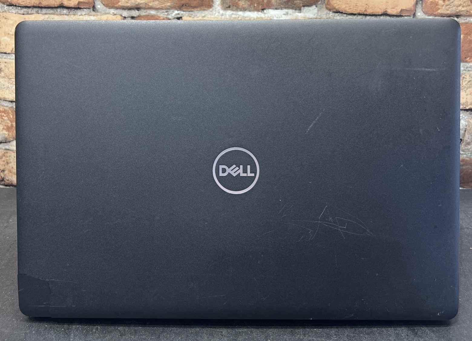Dell Latitude 3590 LCD Screen Chassis Battery Assembly No Motherboard