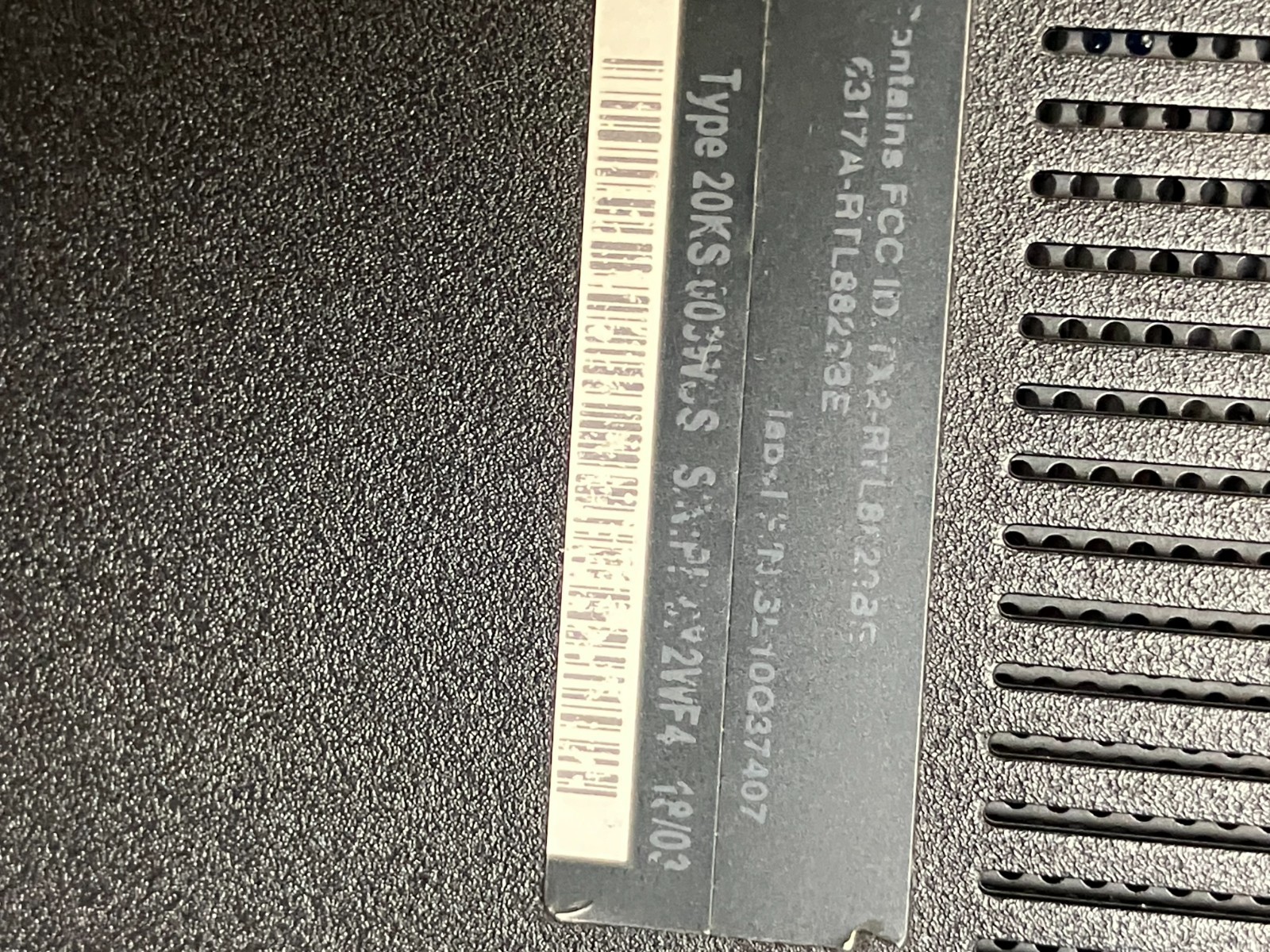 Lenovo ThinkPad E580 15.6″ Core i5-7200U 2.5GHz NO MEM No HDD FOR PARTS