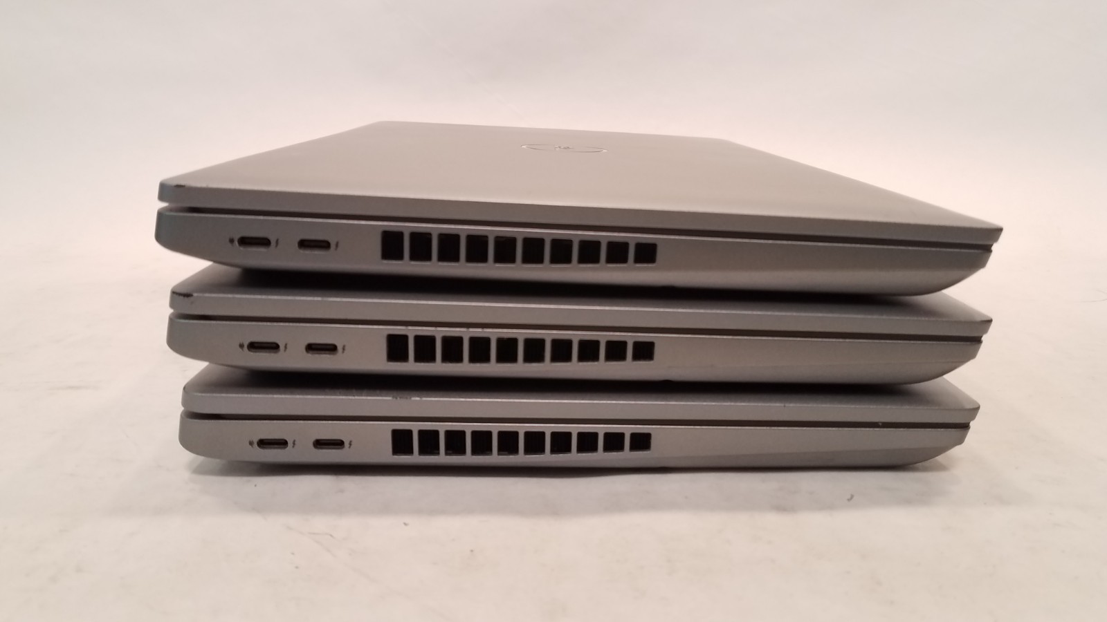 Dell Latitude 5531, 15.6″, i5-12600H CPU, 16GB RAM, 512GB NVMe, MX550, Lot of 3