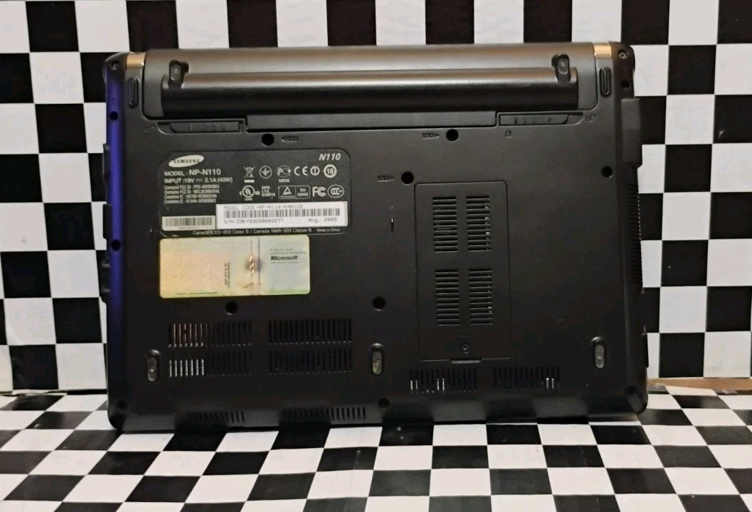 Samsung N110 Netbook