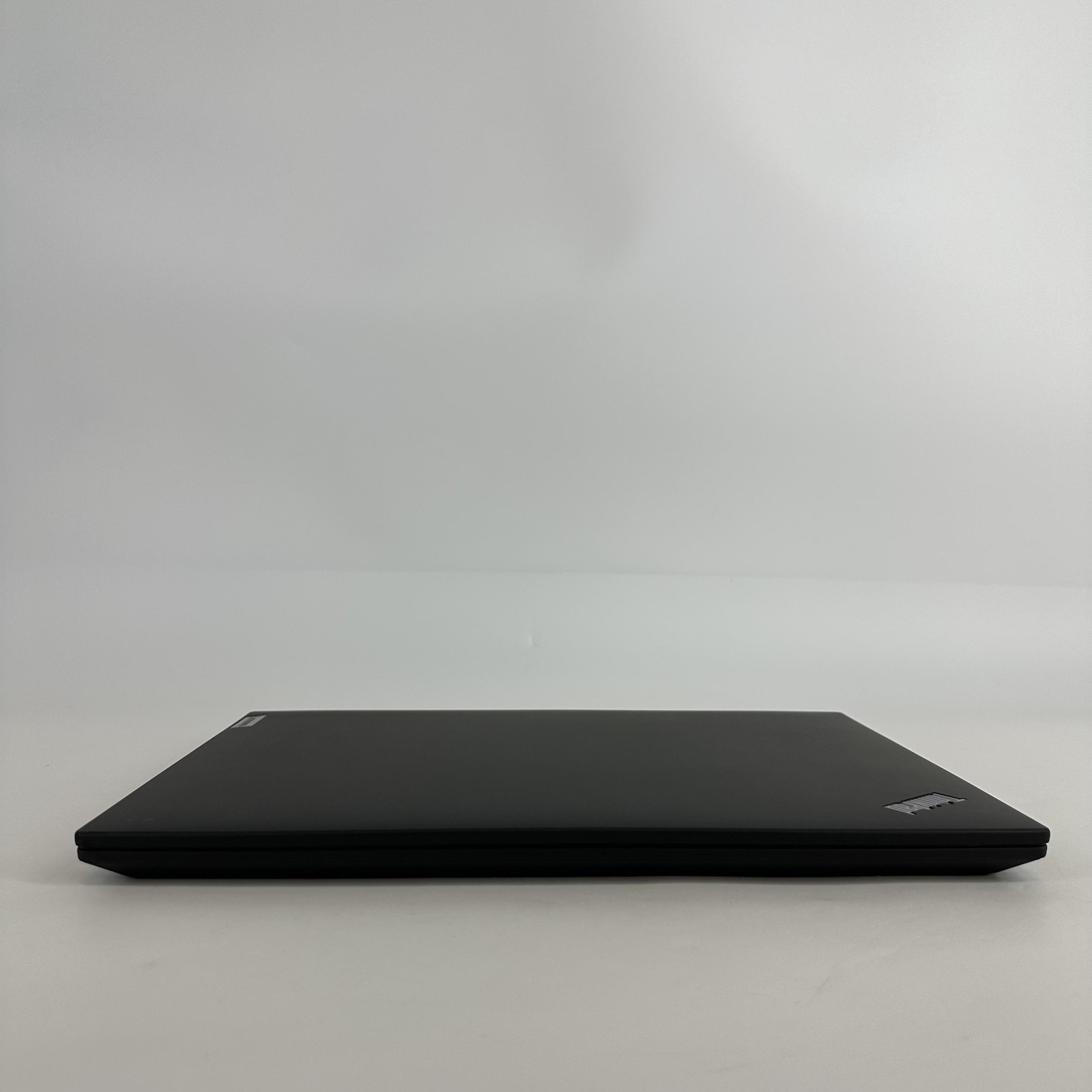 Lenovo ThinkPad T16 Gen 1 Gray FHD+ 2.1 GHz i7-1260P 16GB 512GB SSD Excellent