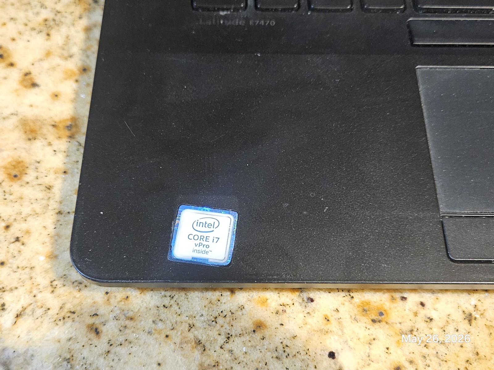 Dell Latitude E7470 Core i5 6300U 2.4GHz 14″ – Broken Screen FOR REPAIR OR PARTS