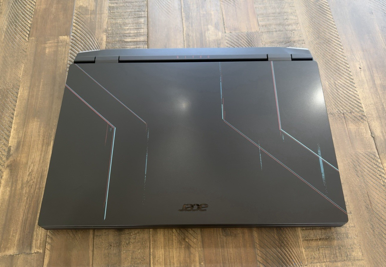 Acer Nitro 5, Intel Core i5-12500H, GeForce RTX 3050