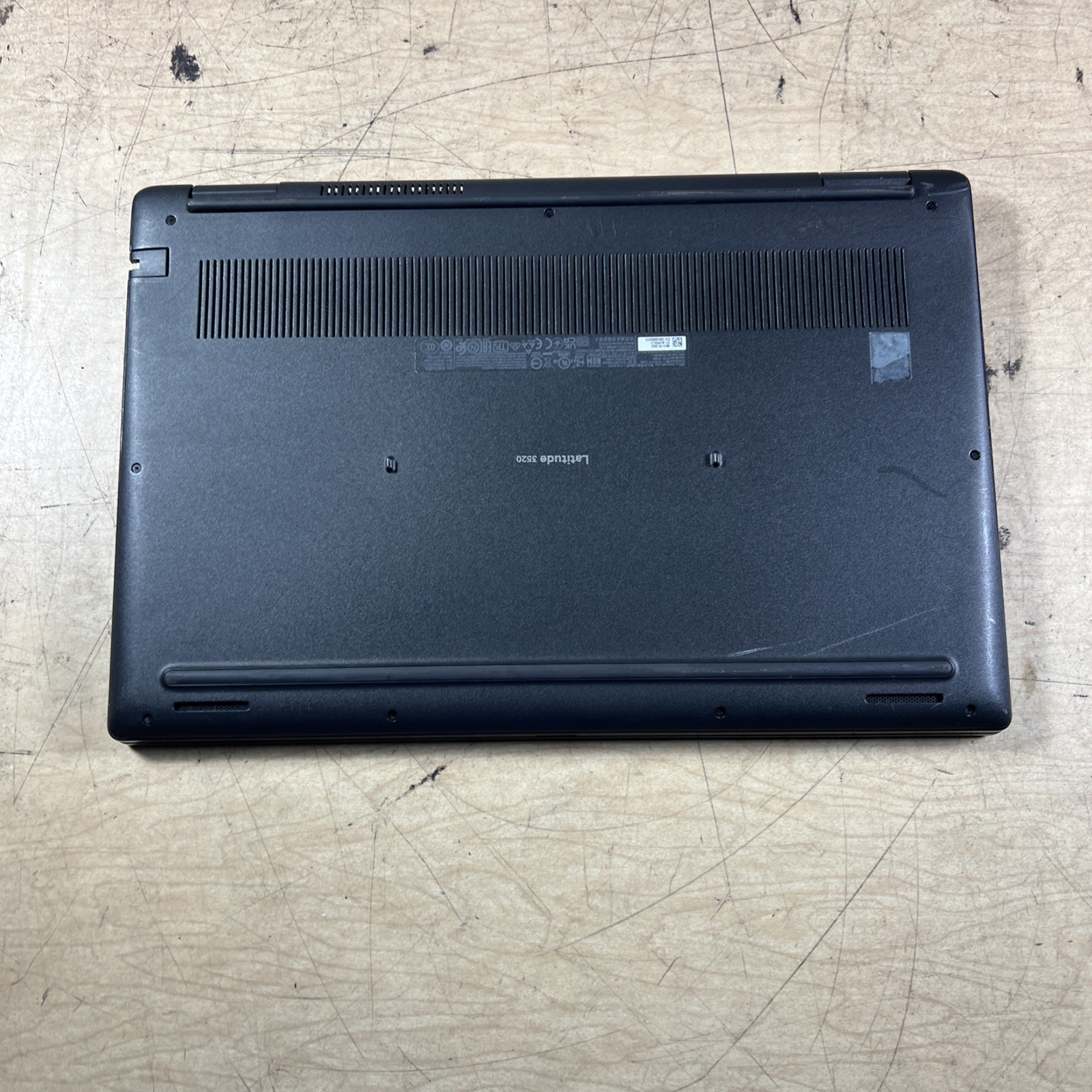 DELL LATITUDE 3520 INTEL CORE I7-1165G7 16GB RAM **NO HD/ NO CADDIE/ NO OS