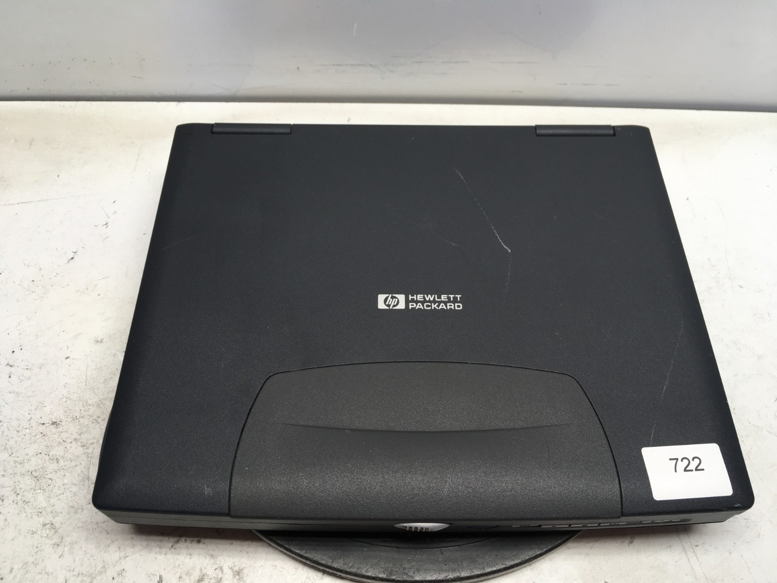 Vintage HP Pavilion Intel Pentium III 600MHz 127 MB NO HDD/Battery