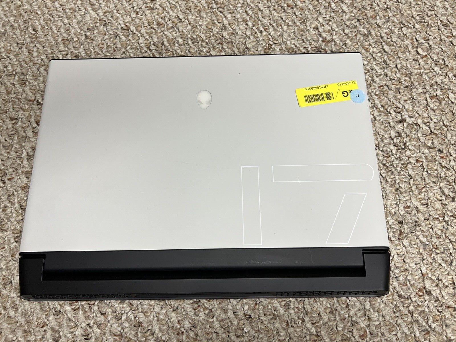 Alienware M17 R3 17.3 inch (1TB, Intel Core i7 10th Gen., 16GB) Gaming Laptop