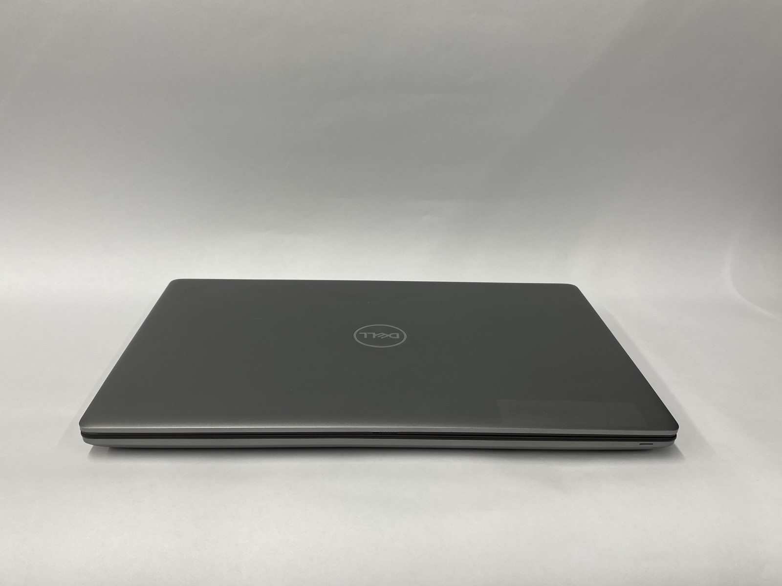 Dell Precision 7550 – Grade B – FHD – i9-10885 – 32GB – 512SSD – W11P