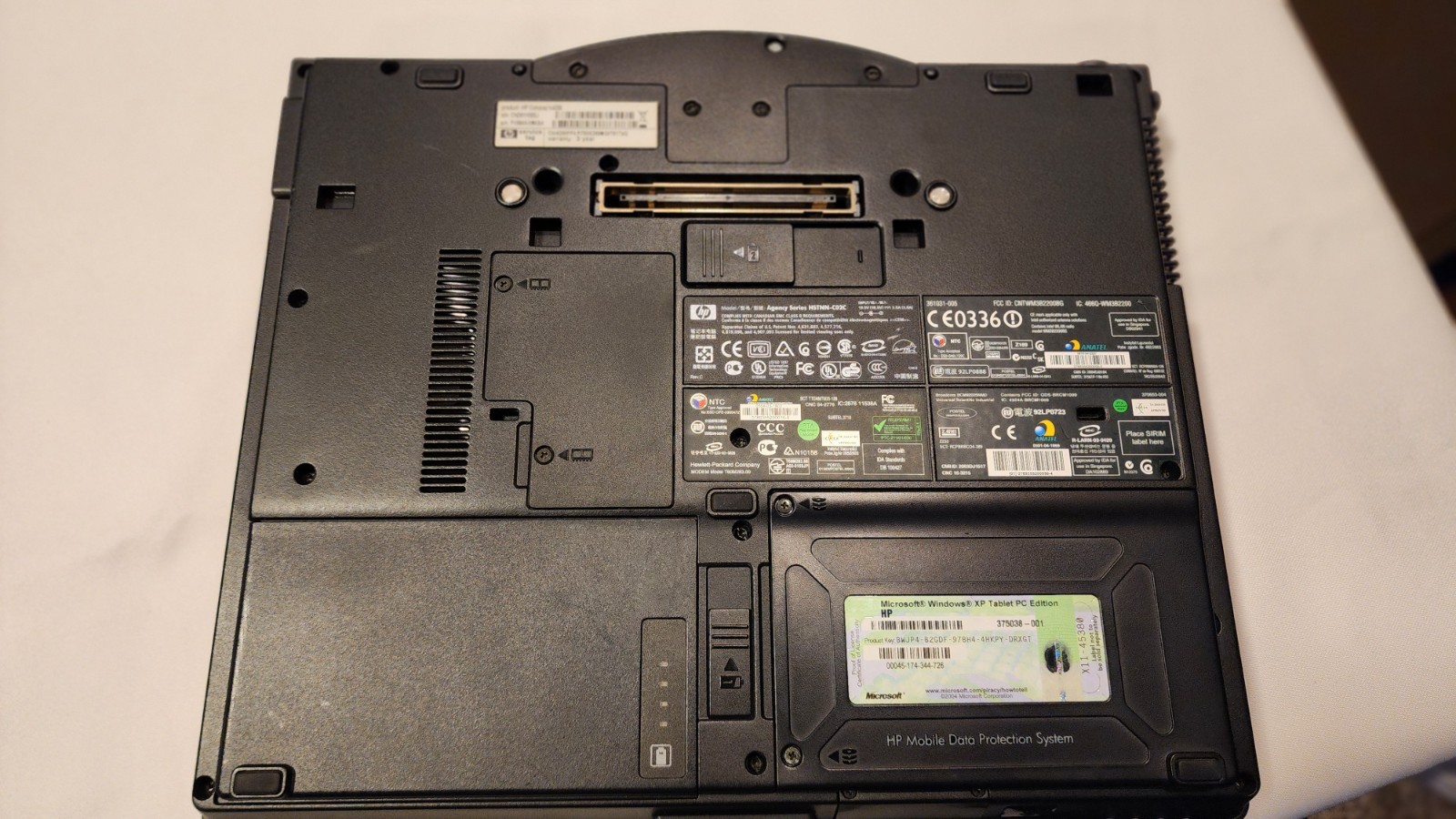 HP Compaq TC4200 Intel Pentium M 1.86Ghz 12.1″ TouchScreen Laptop and DVD drive