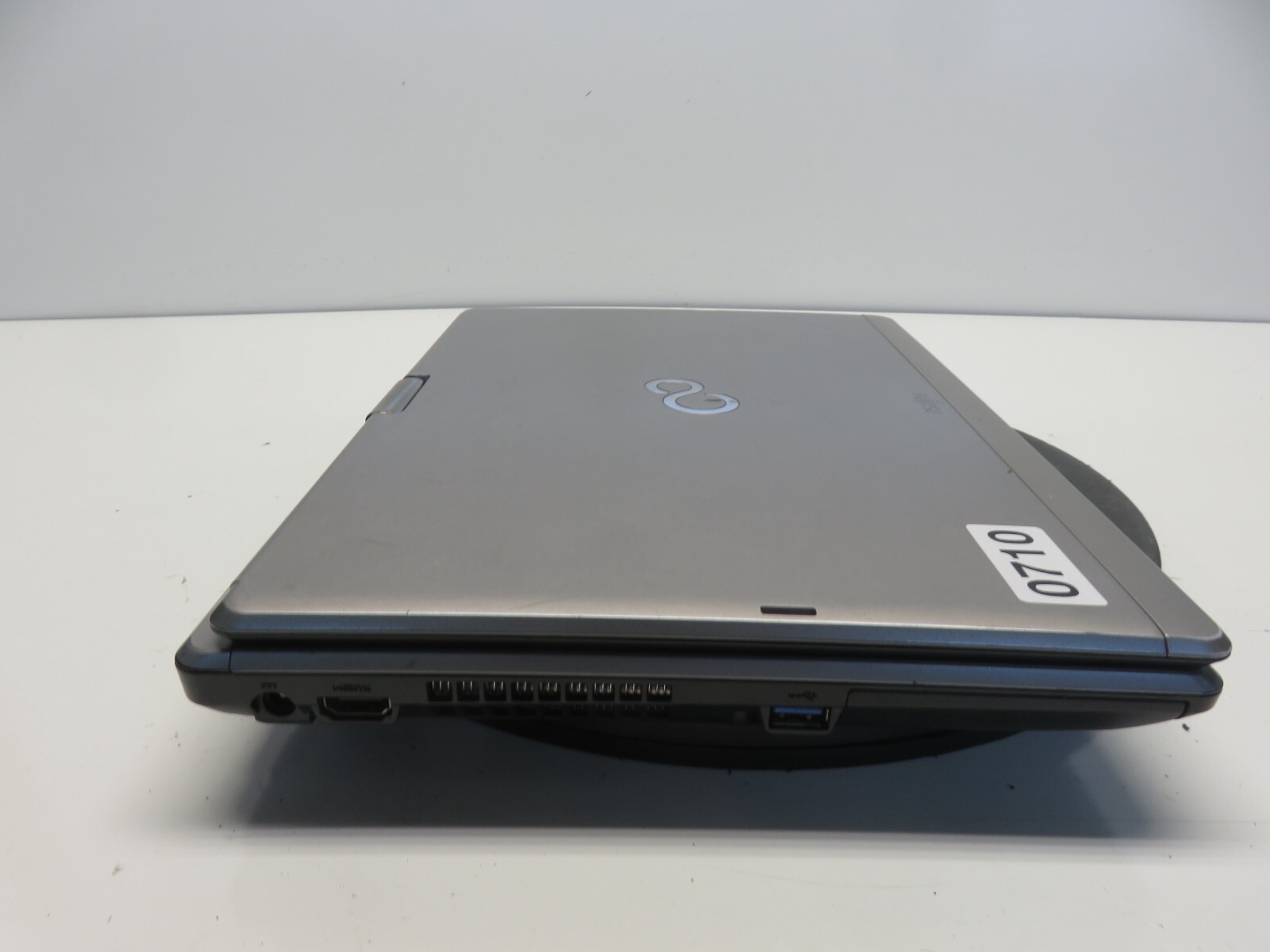 Fujitsu LifeBook T734 Laptop Intel Core i5-4300M 4GB Ram No HDD or Battery