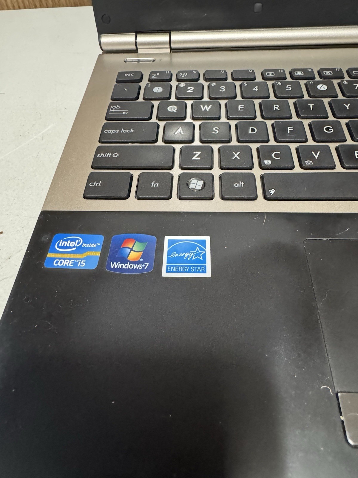 ASUS U56E Laptop i5-2450M 6GB RAM No HDD No Charger For Parts Repair