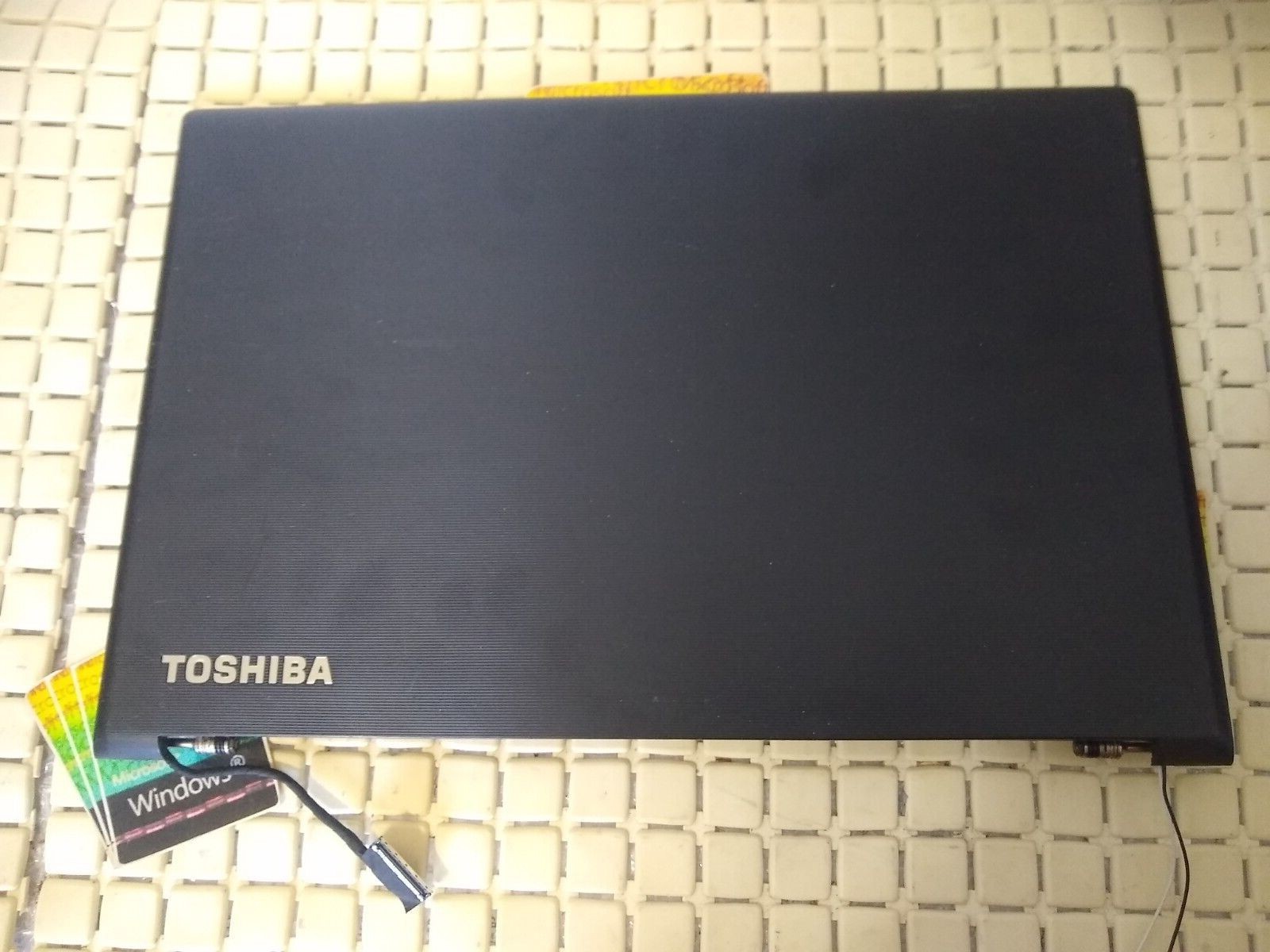 TOSHIBA C50-B COVER HINGES FRAME WEBCAM FLAT NO LCD