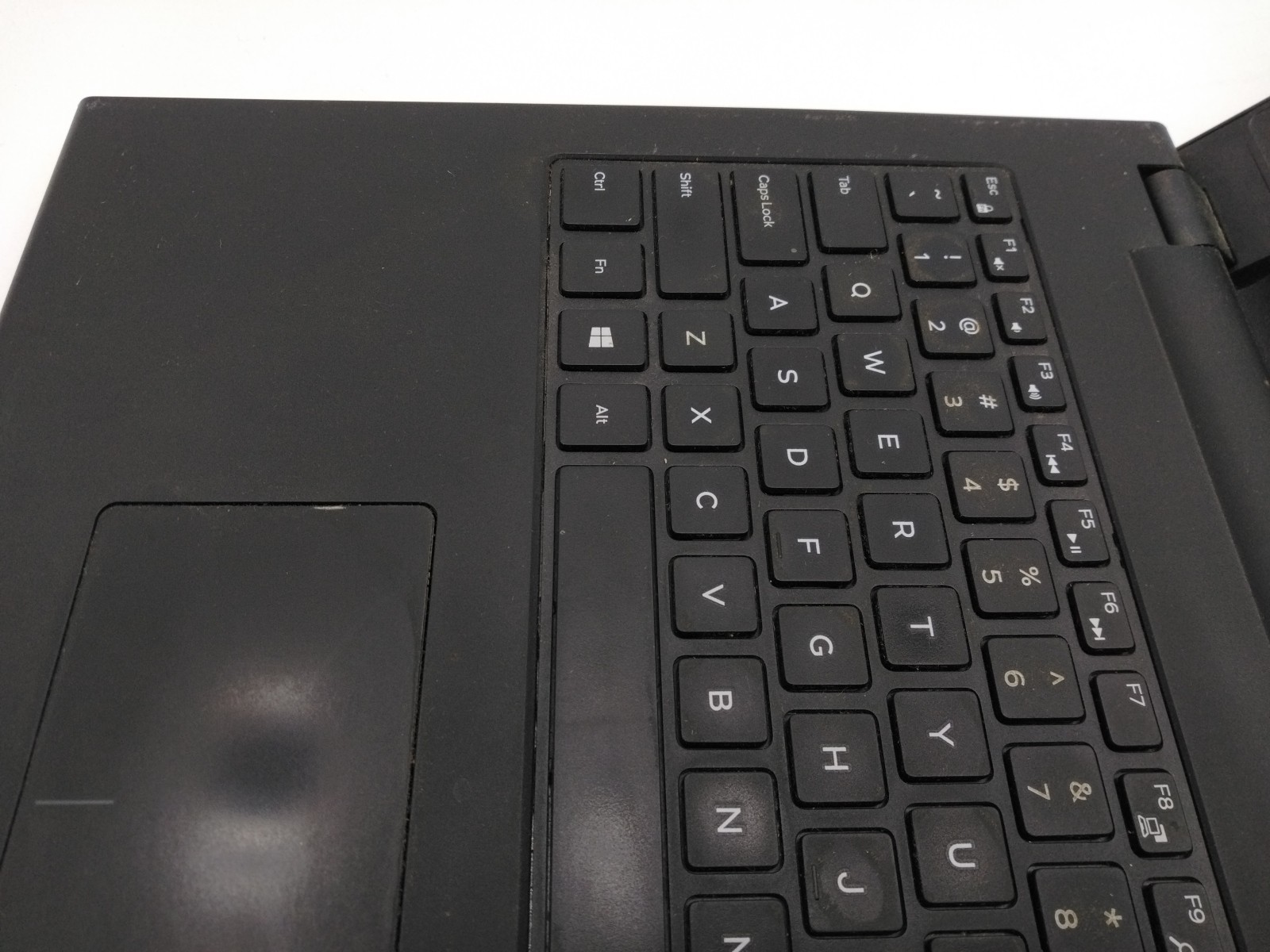 Dell Inspiron 15 33308 – Working Tested Intel I5-4210u CPU, 2gb Ram, 320gb Hd