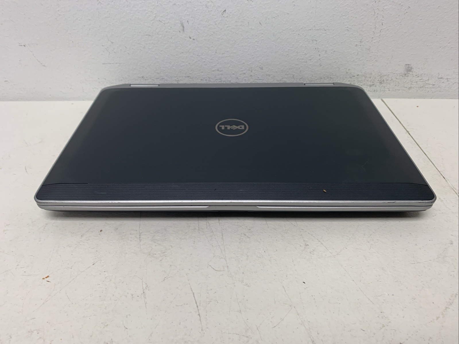 Dell Latitude E6320 Laptop i5-2520M, 4GB Ram,128gb SSD Wind 10 Pro Read Descript