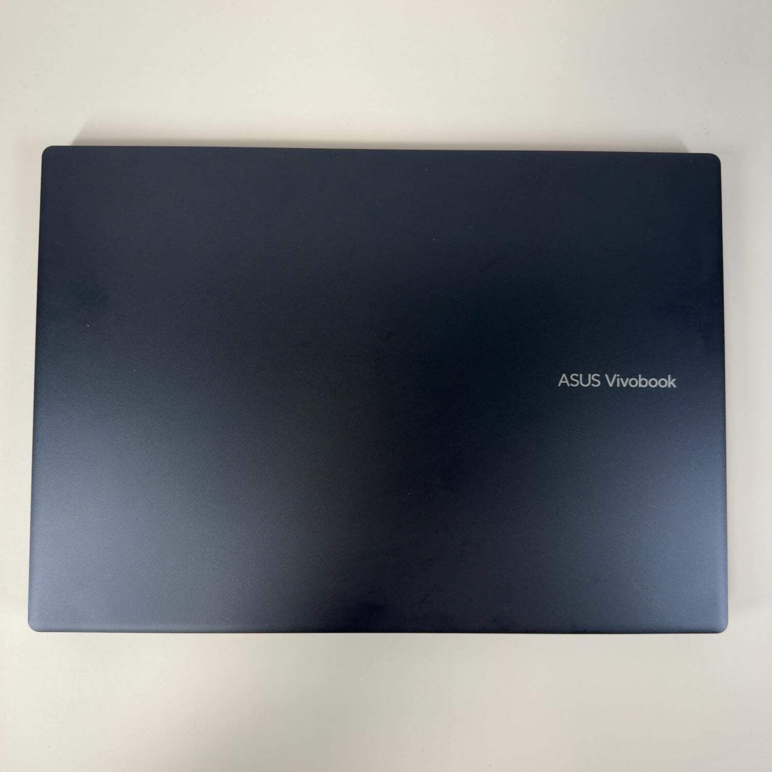 Asus Vivobook 16 M1607K 16″ Ryzen 5 AI 330 2.0GHz 16GB RAM 512GB SSD