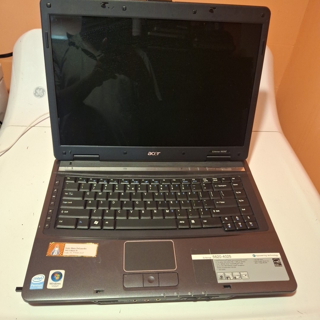 Acer Extensa 5620-4025 Series Laptop Black 15.4″ Display Windows Vista For Parts