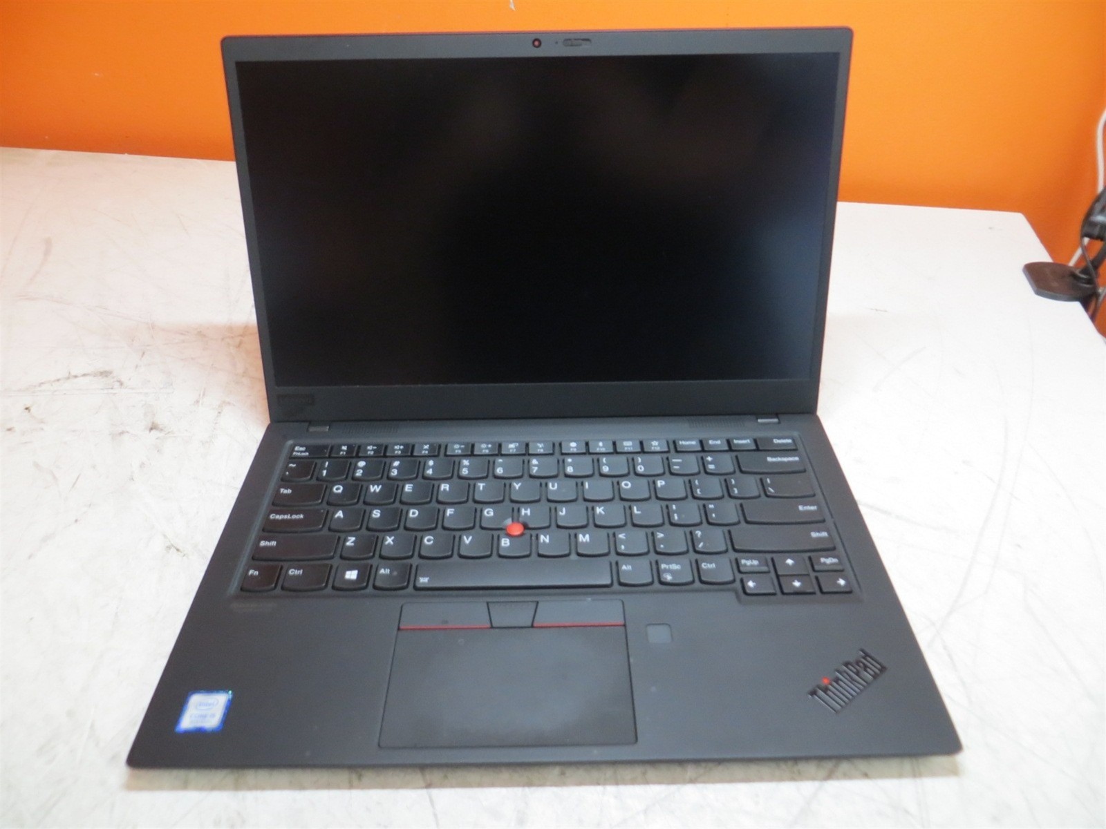 Scratched LCD Lenovo ThinkPad X1 Carbon Gen 7 Intel i5-8265U 1.6GHz 8GB 256GB
