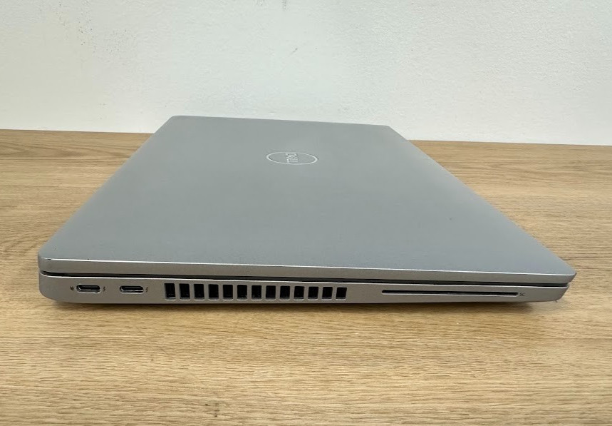 Dell Latitude 5430, Core i7 1265U, 16GB DDR4, Intel UHD Graphics, 512GB SSD 2022