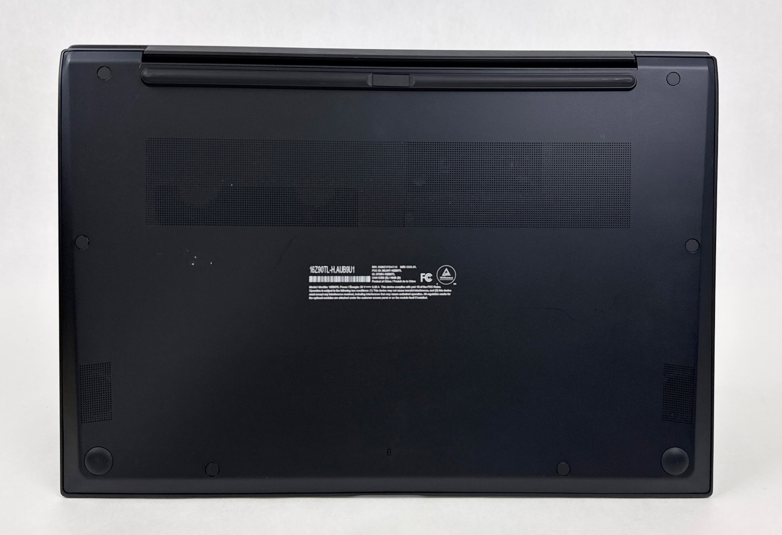 LG Gram 16Z90TL 16″ Touch Ultra 9 288V 32GB 2TB SSD W11H Thin Lightweight Laptop